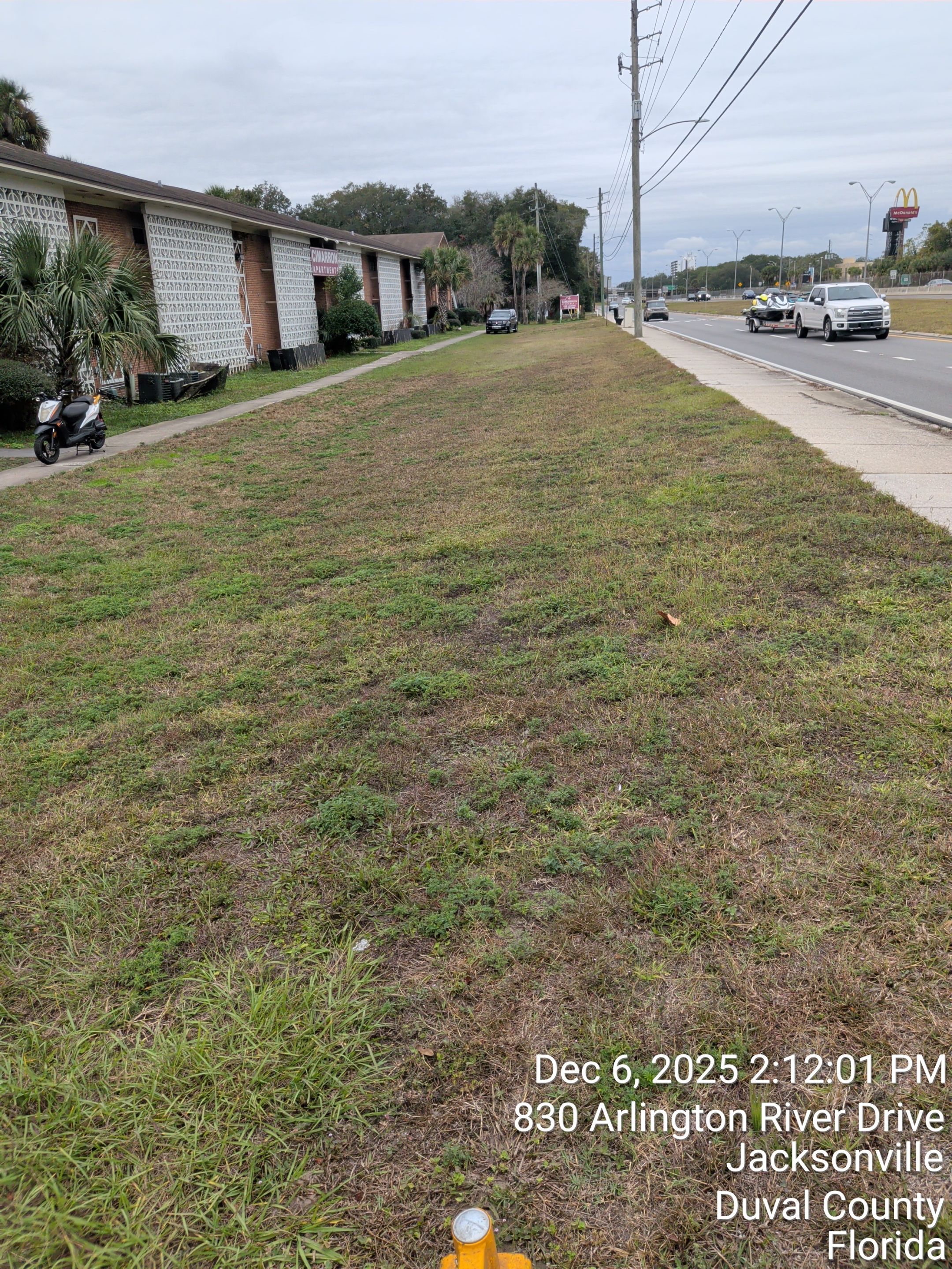 Apartment Landscape Cleanup & Ongoing Grounds Maintenance — Cimarron Apartments (Arlington) by Harmoni Home Services
