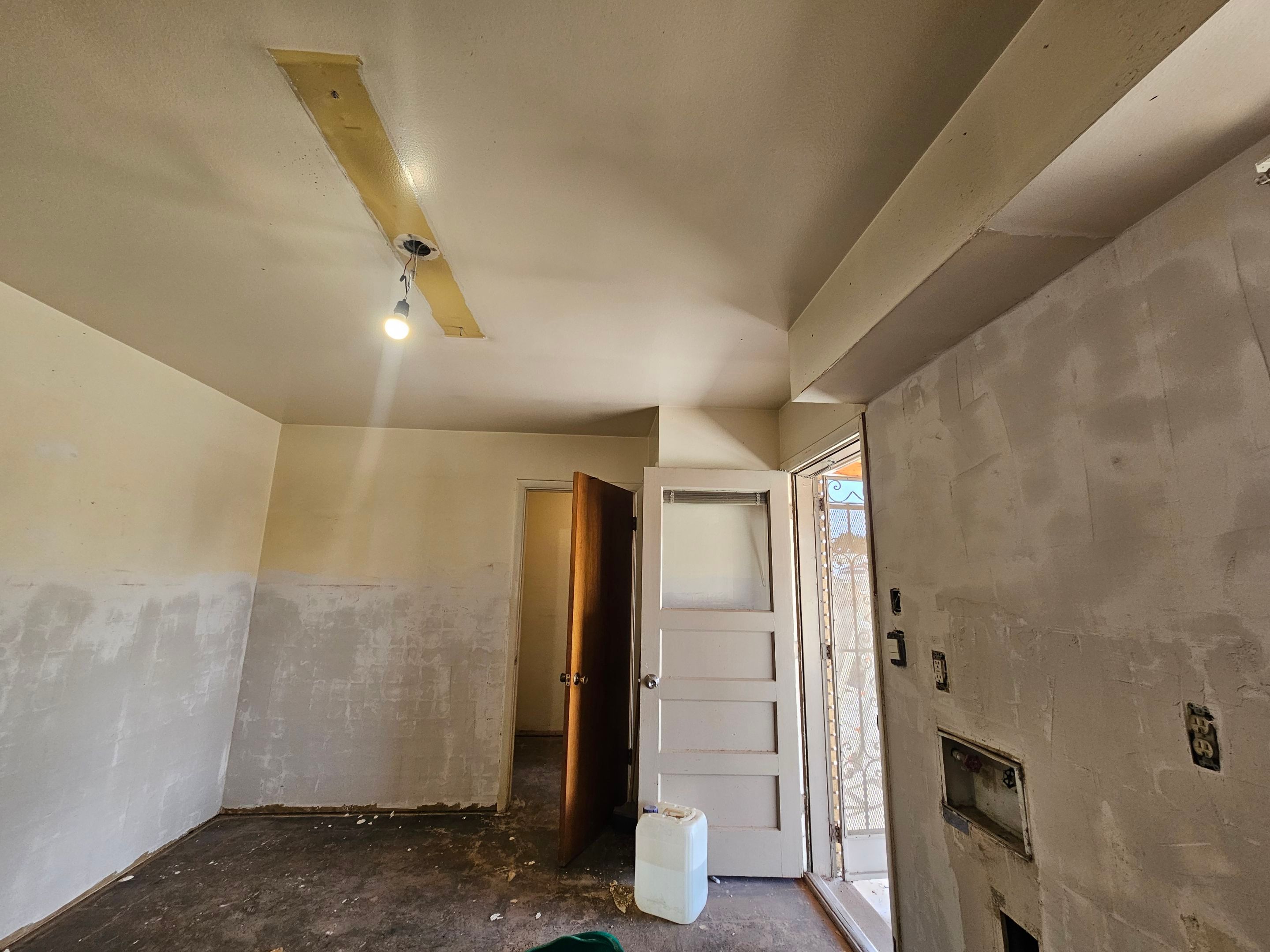 Full Renovation near Fox Plaza by Regal Renovate