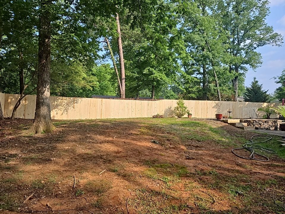 Royal Knoll Lane - Fence Installation  by Pillar and Pine