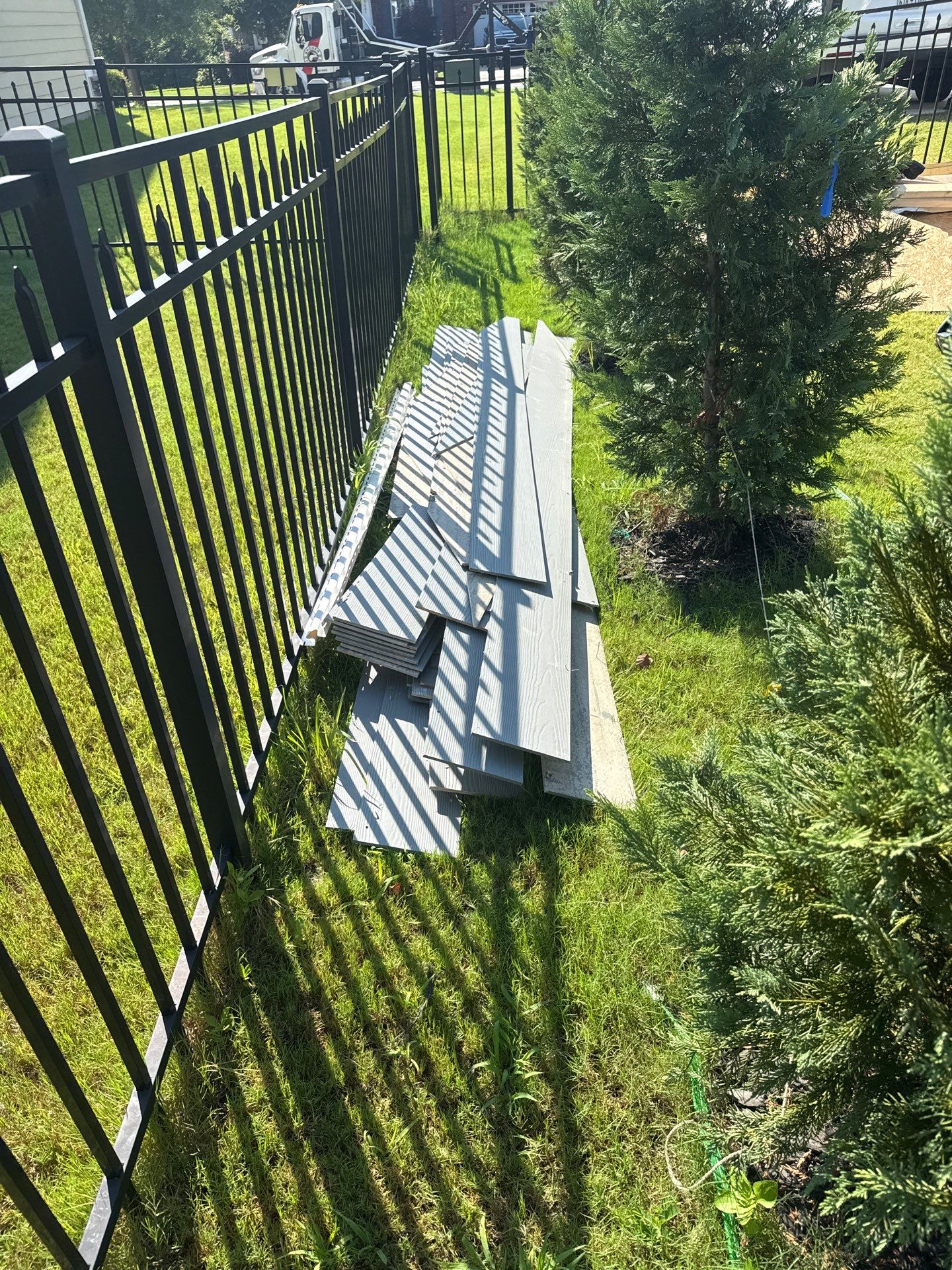 KB Home Improvement by Badger Hauling