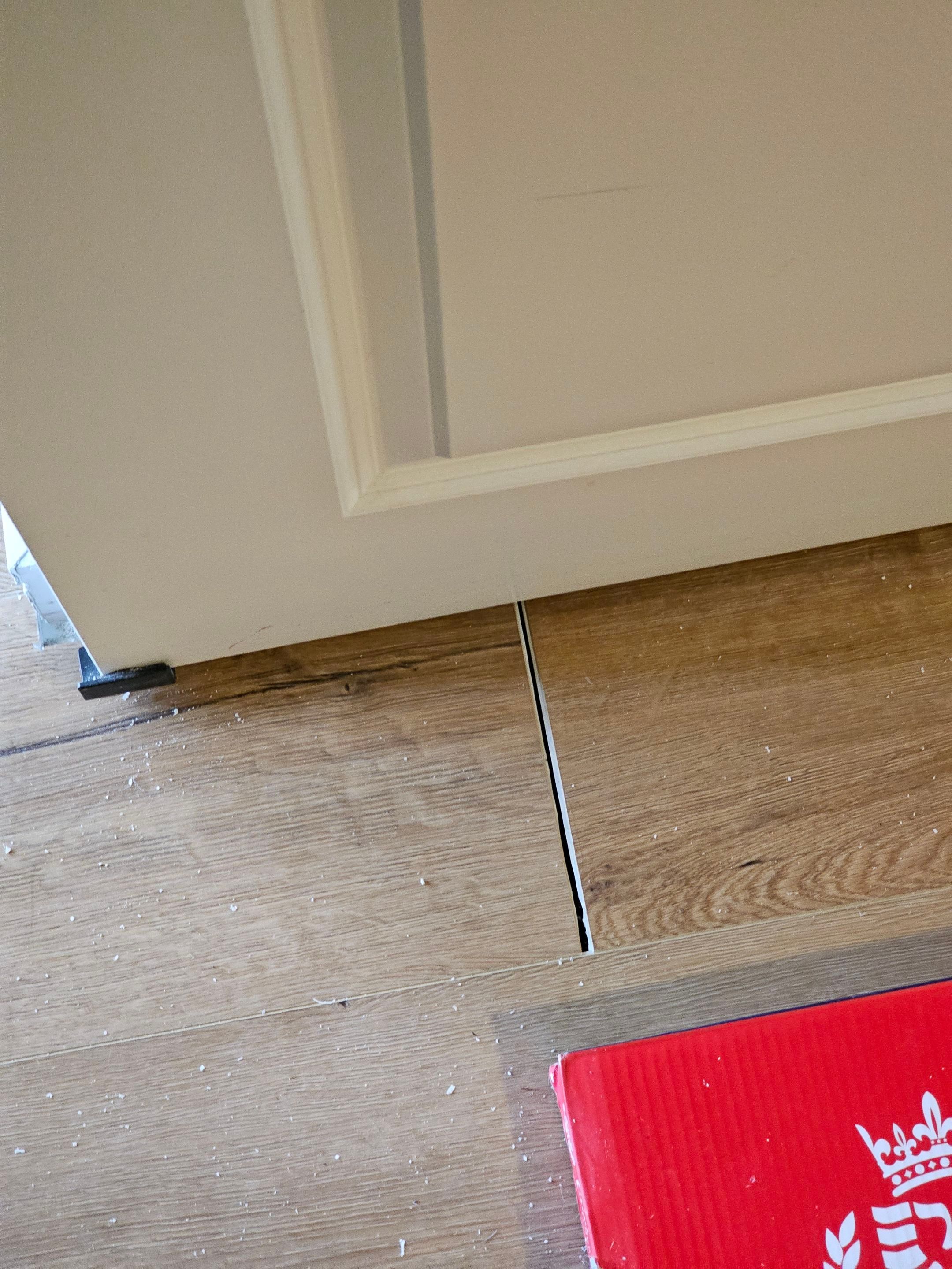 Laminate floor & fence by EL-GC LLC 