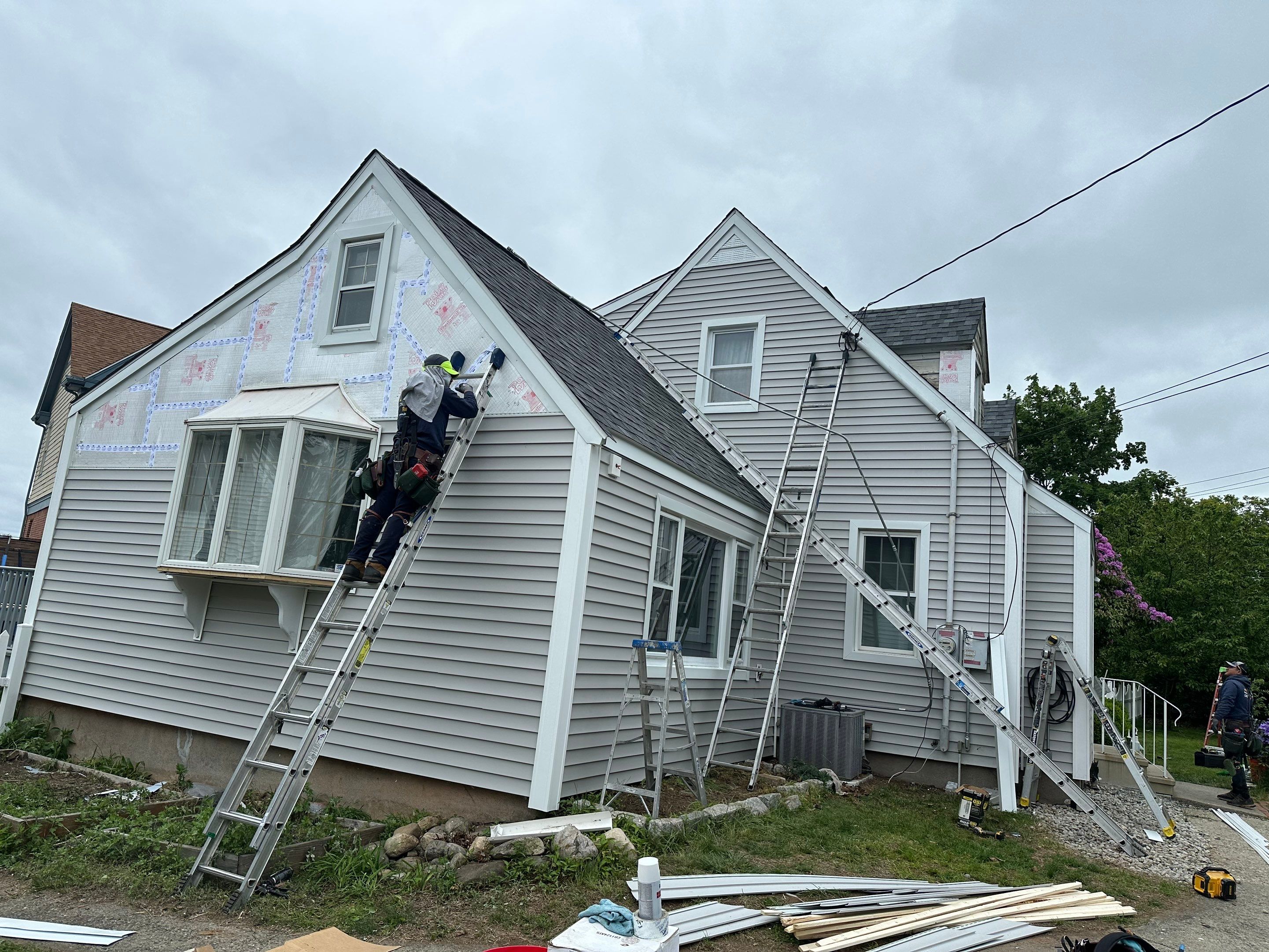 ROOF & SIDING by JLP PRO SERVICES LLC