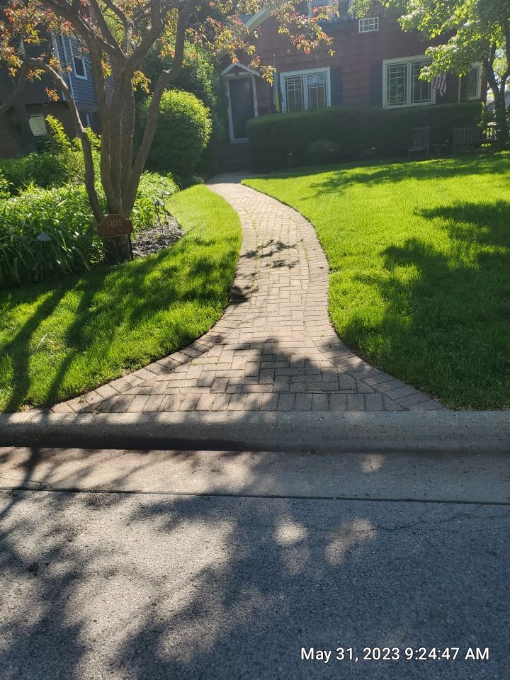 Brick paver clean, sand and seal. using Surebond SB-1300 by Northern Power Washing LLC.