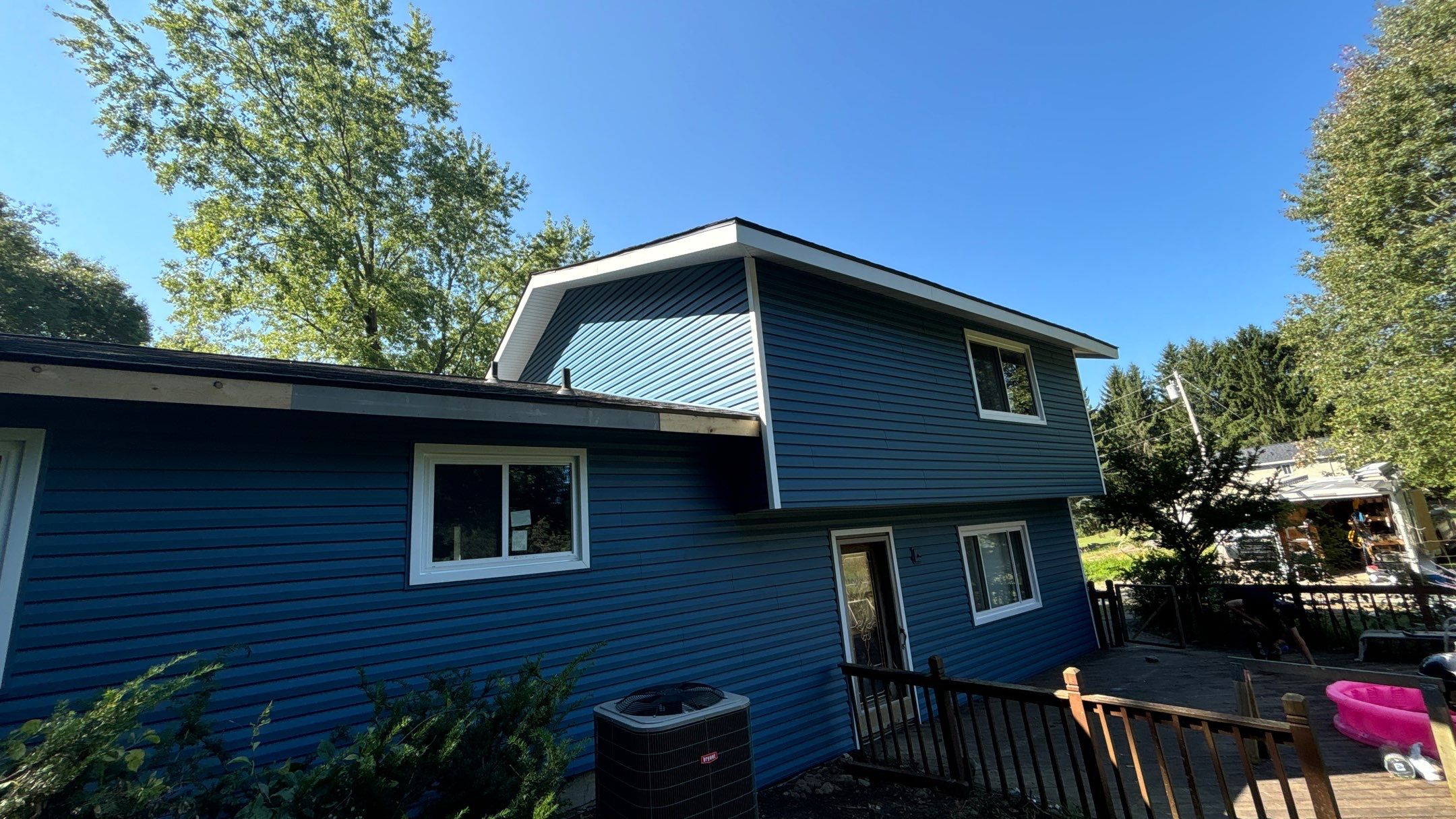 Siding Replacement using Alside D4 1/2" Dutchlap by 180 Contractors