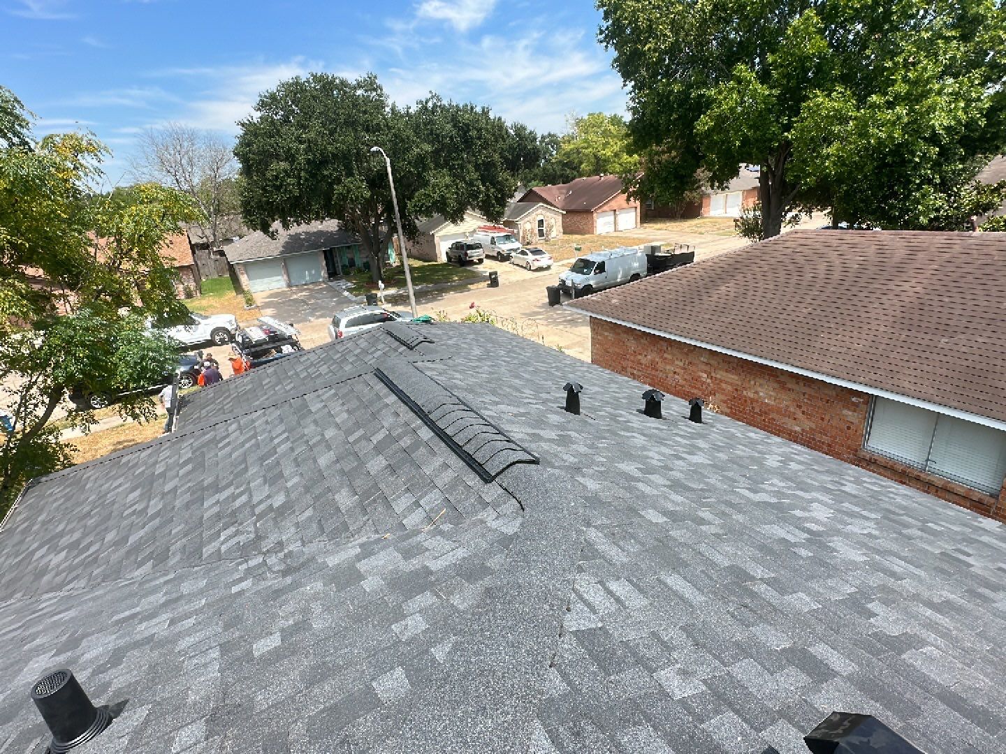 Residential Roofing Installation using Owen's Corning Duration (Lifetime) Shingles by Roof Repair Company