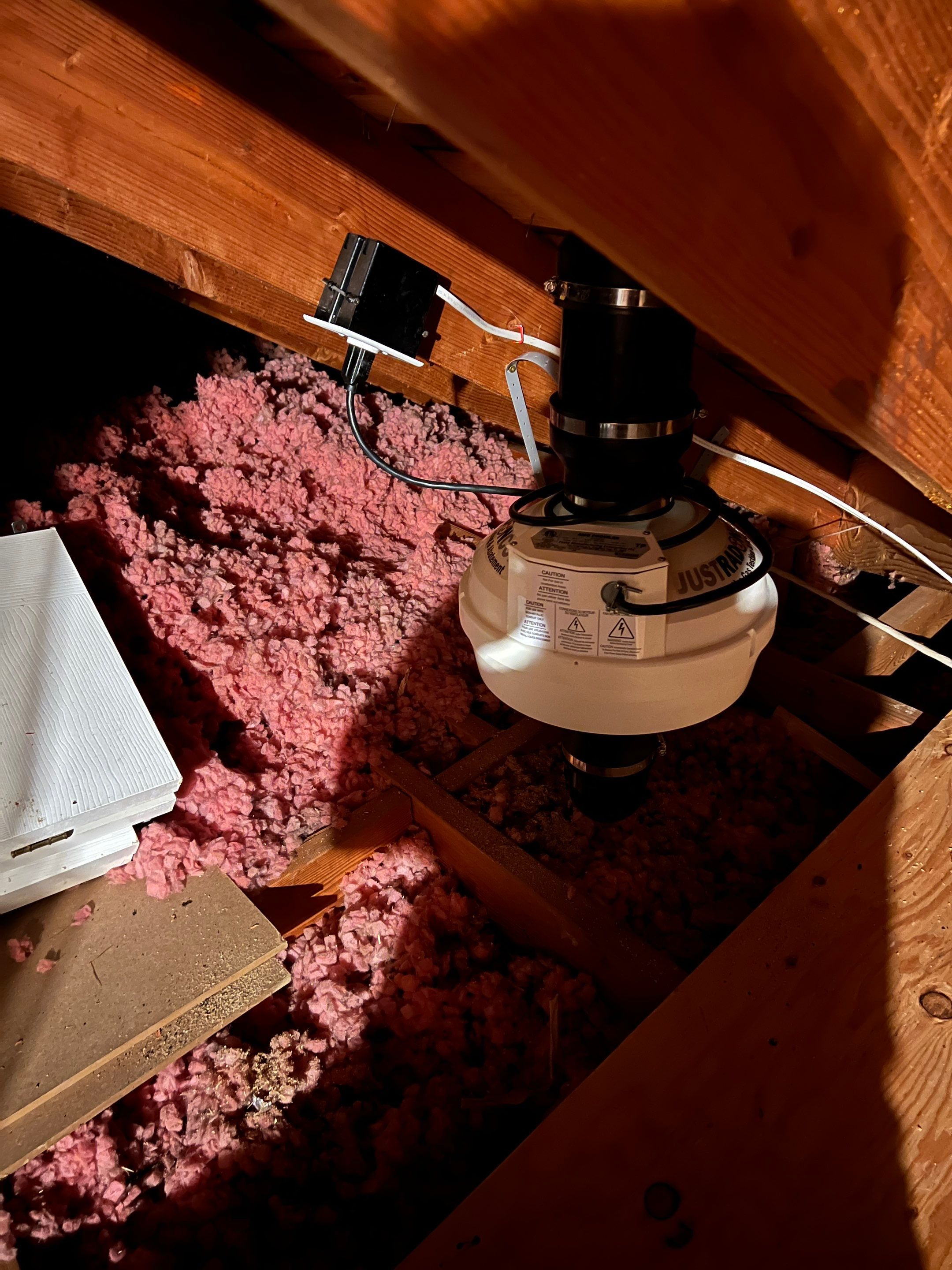 Interior Routed SafeAir™ System by JustRadon.Com