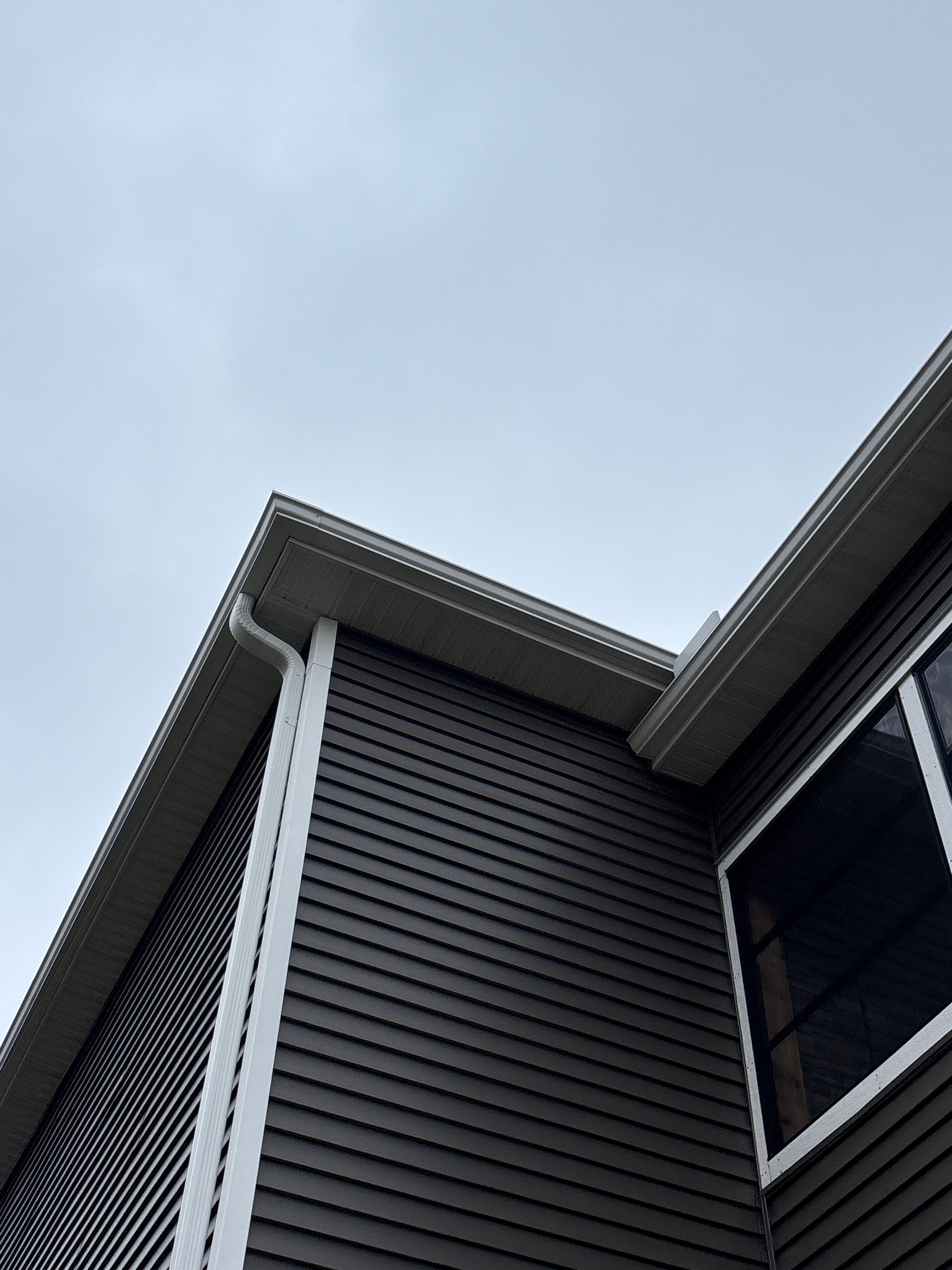 5-Inch Gutter Installation with Leaf Exterminator Gutter Covers – Rogers, MN by Next Level Seamless Gutters / Exteriors Inc.