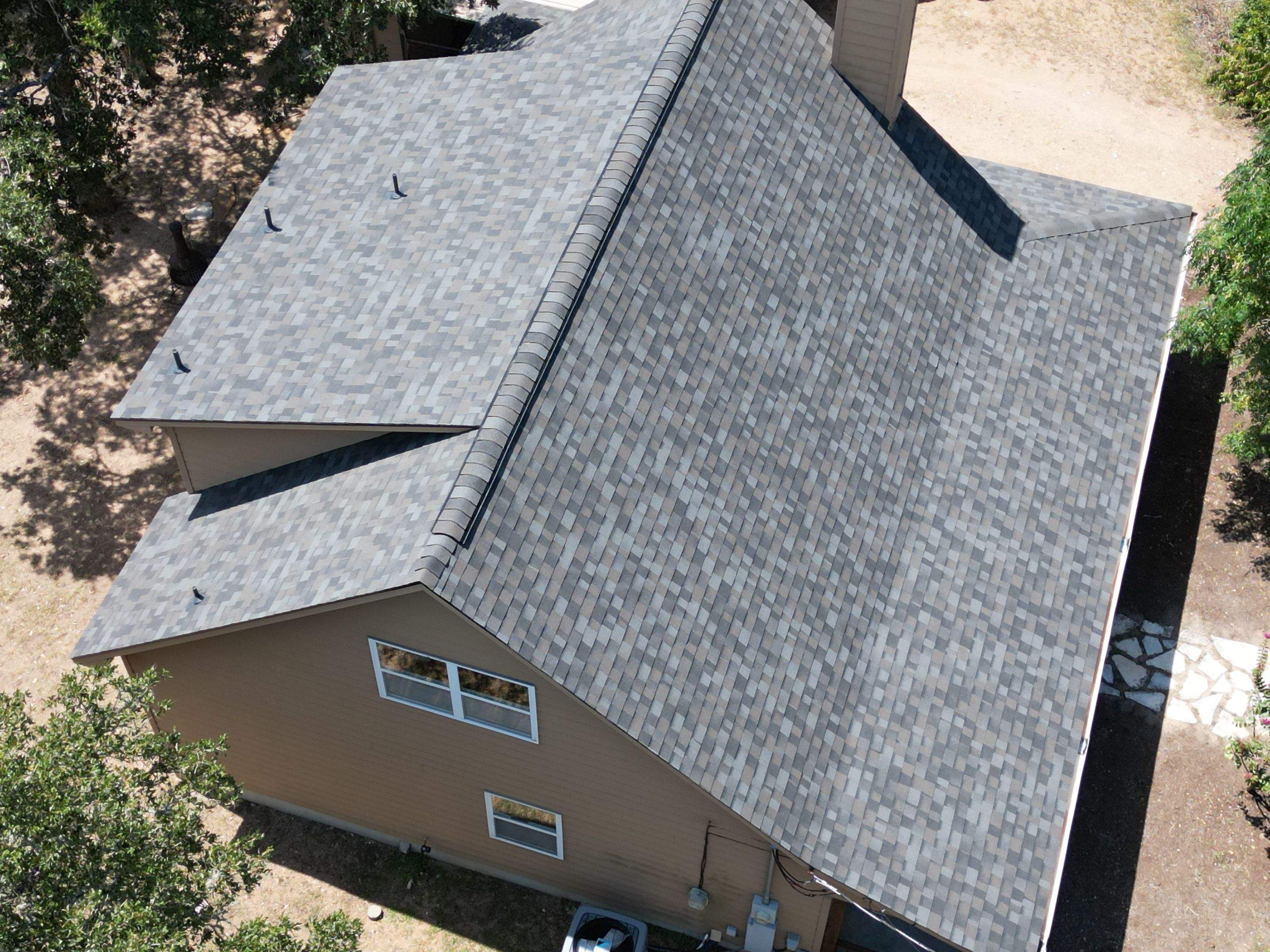 Williamsburg Gray - Owens Corning TruDefinition Duration by RoofsOnly.com
