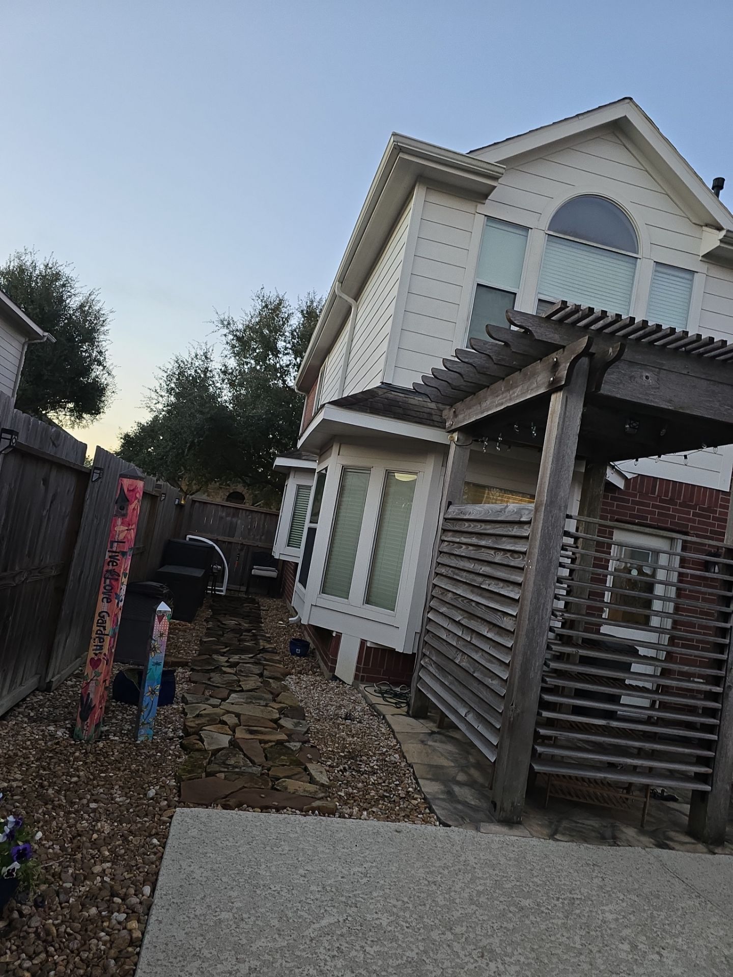 Roof Replacement Houston by Roof Repair Company