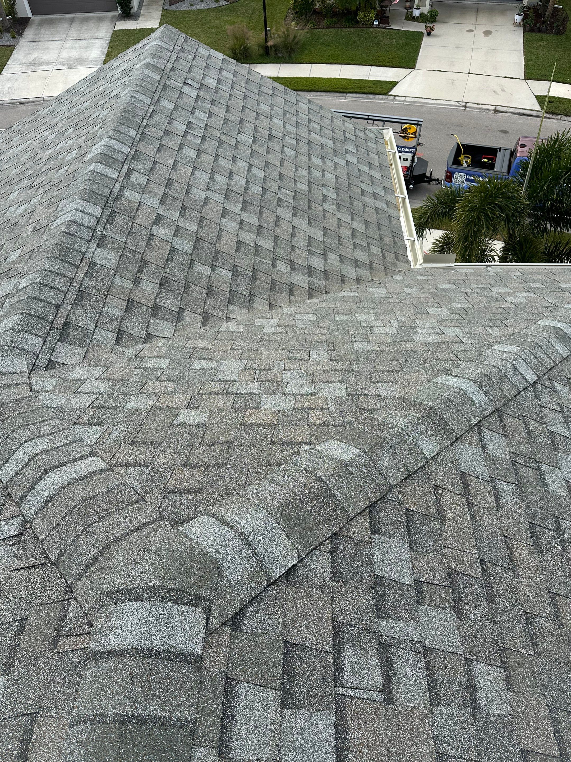 Roof Cleaning, Driveway Cleaning & Paver Patio Cleaning in Willow Palms Estates, Palmetto, FL | Sunshine AquaWash by Sunshine AquaWash