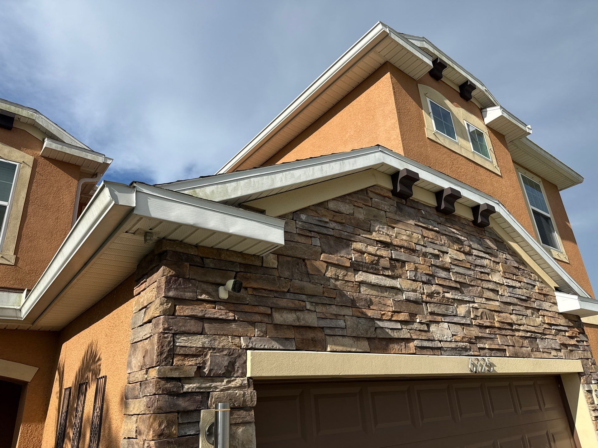 Full Exterior Cleaning – Two-Story House, Gutters, and Fence in Old Mill Preserve, Palmetto, FL by Sunshine AquaWash
