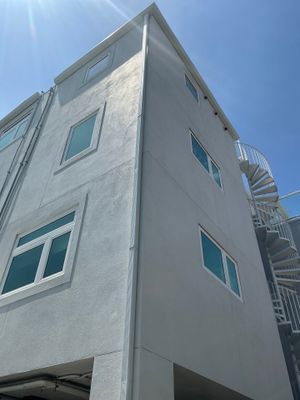 Seamless Gutters with Downspouts in Siesta Key FL