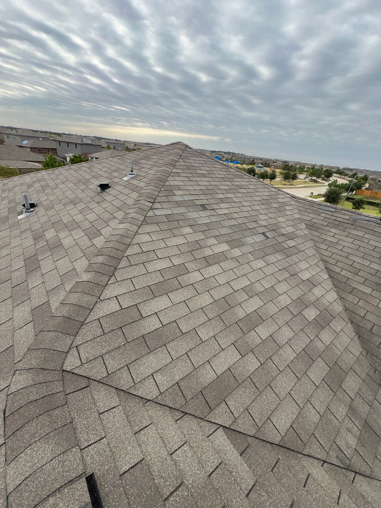 Hail Damage using Owen's Corning Duration (Lifetime) Shingles by Roof Repair Company