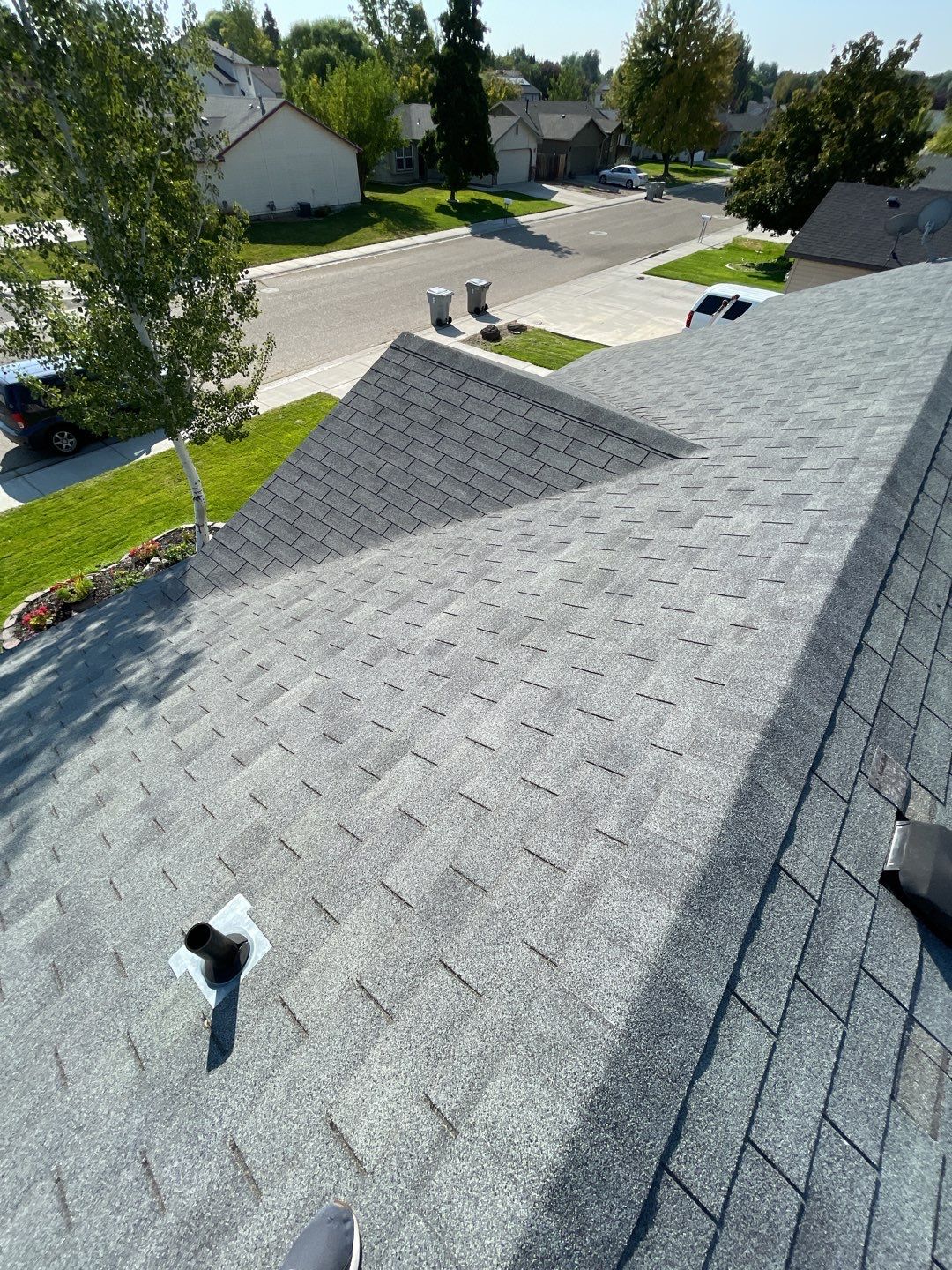 Nampa bungalow gets residential roofing using Owens Corning Oakridge in Teak by ID Roofing LLC