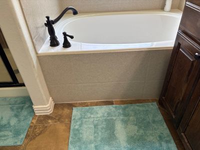 Garden Tub (Onyx Collection)