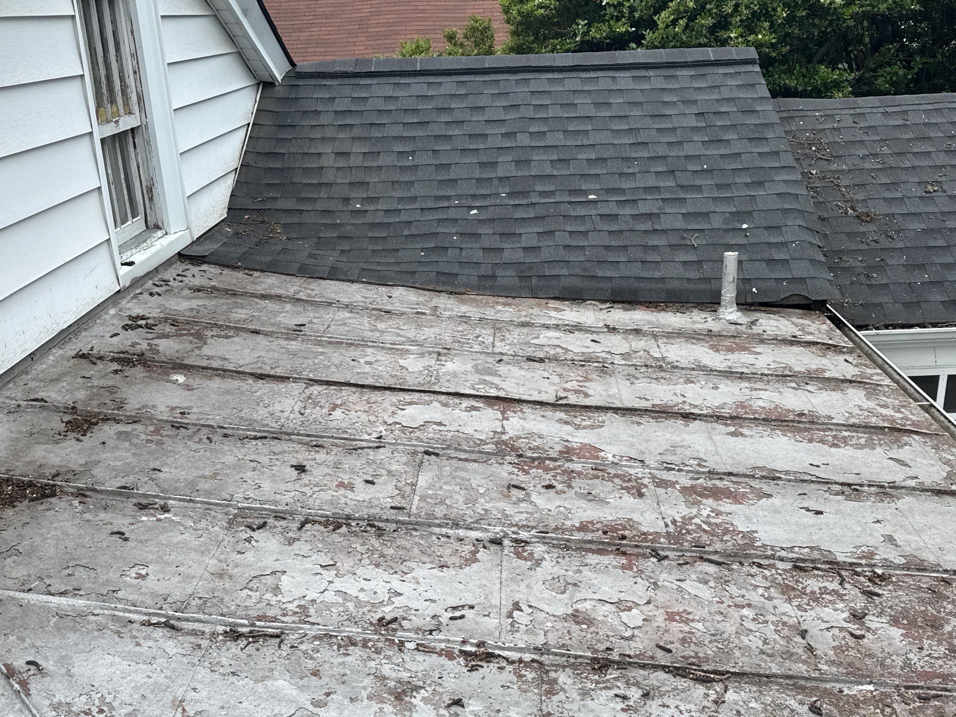 EPDM Flat Roof Installation in Richmond by Cade Construction