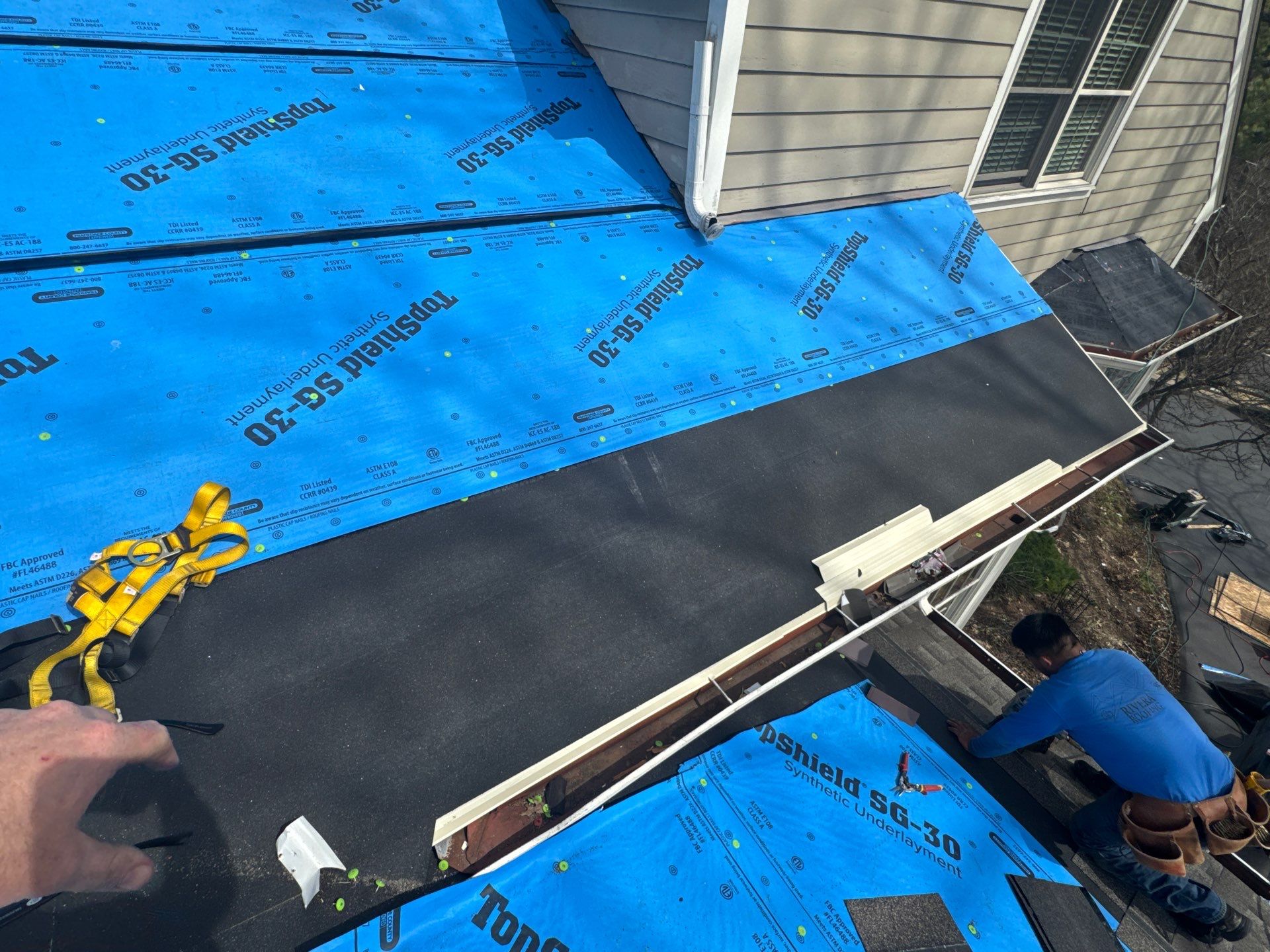ROOF DAYTON OHIO BY XPRO ELITE CINCINNATI/ INDIAN HILL INSTALL 54 SQUARE ROOF   by XPRO ELITE LLC