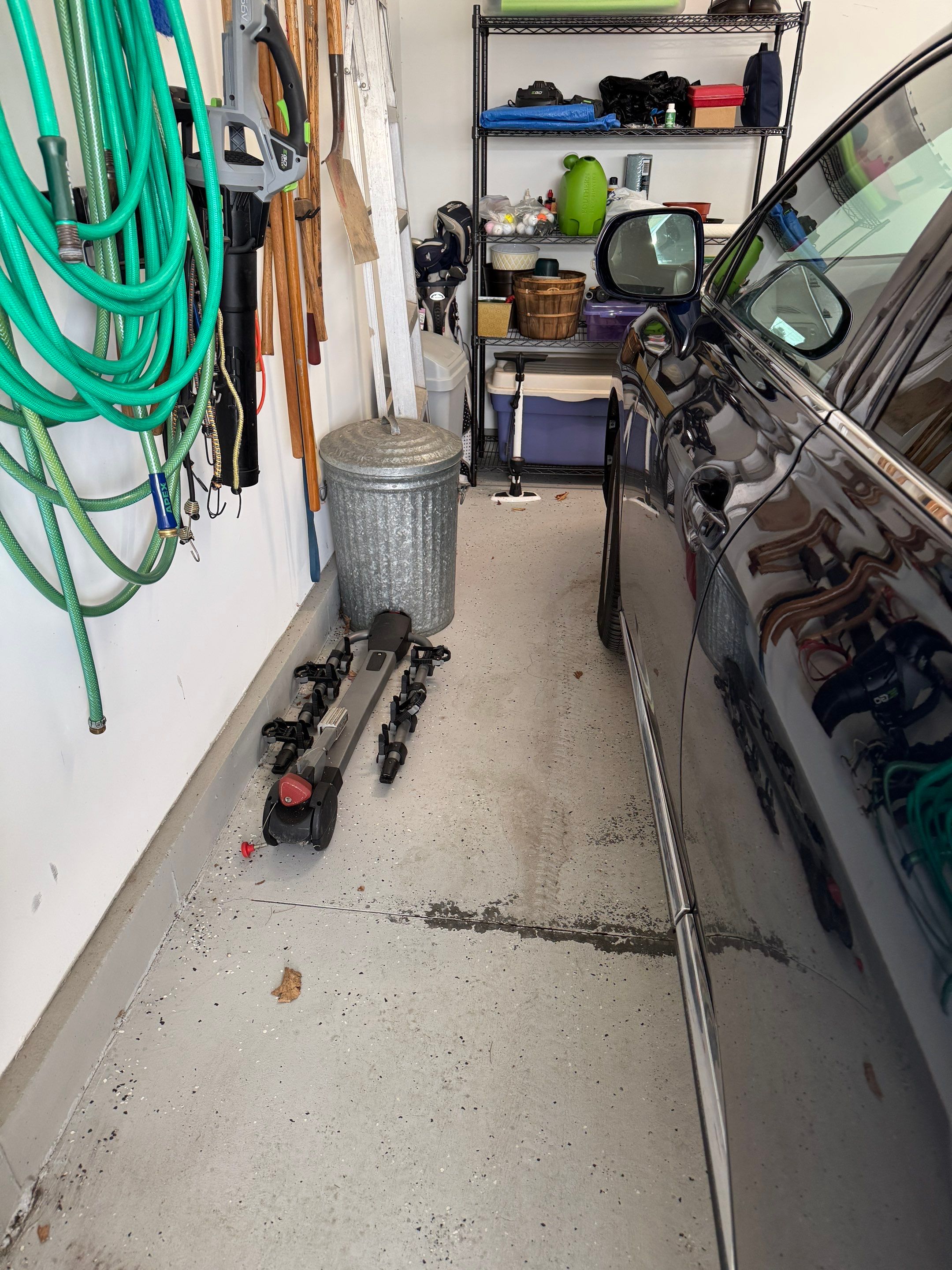 Garage in Londonderry, NH 03053 by Symphony Concrete Coatings