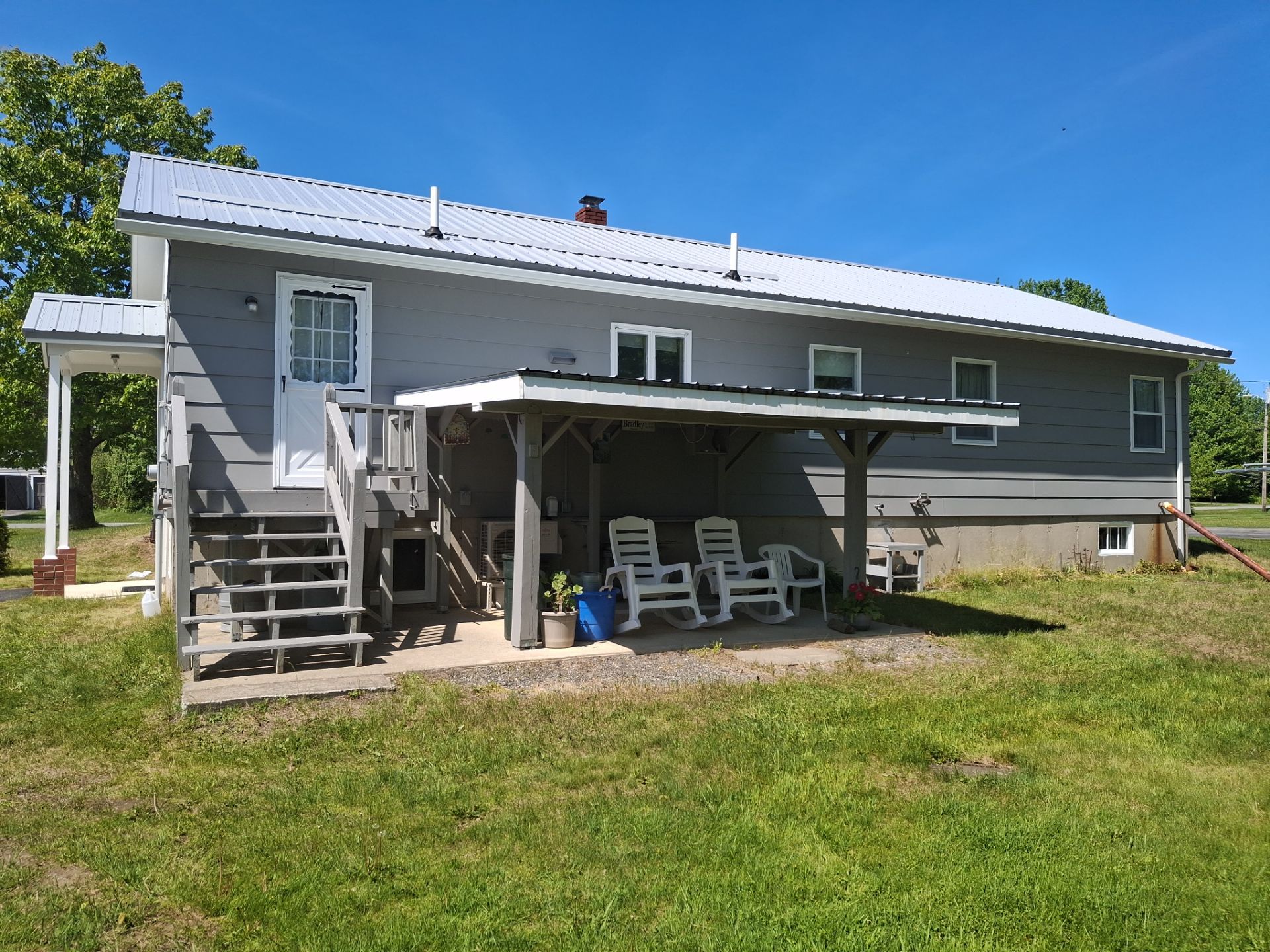 Exterior Painting by Big Pine Panting Inc