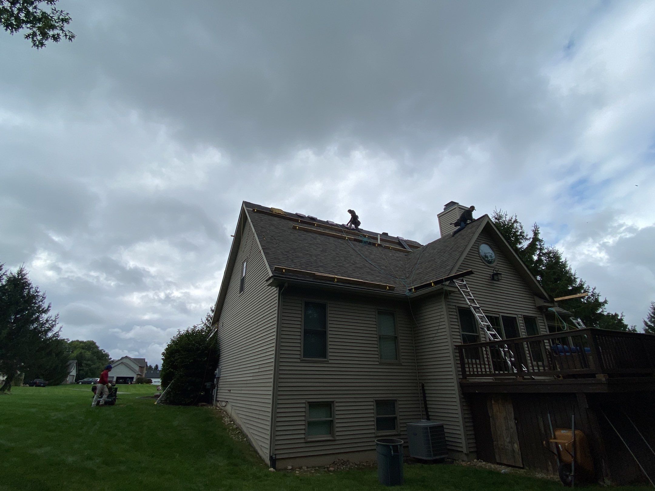Roof Replacement using Owens Corning by 180 Contractors