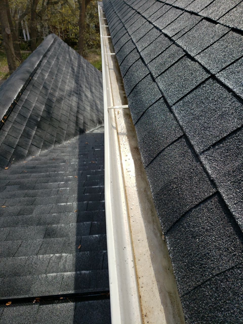 House Wash using cleaner by Power Wash Masters LLC