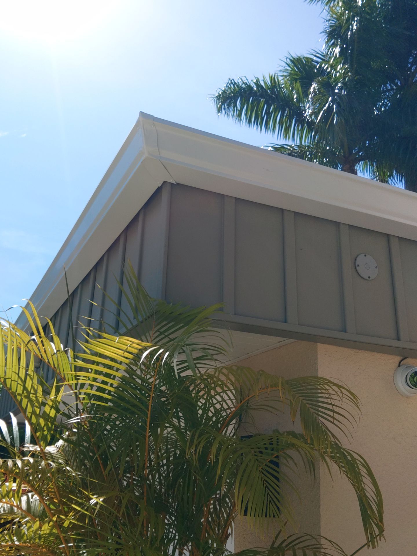 Seamless Gutters for a Luxury Finish in Fort Myers FL by Gutter Professors
