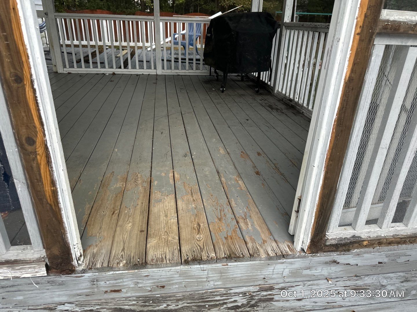 Wood Deck using Wood Sealant by DuraSeal