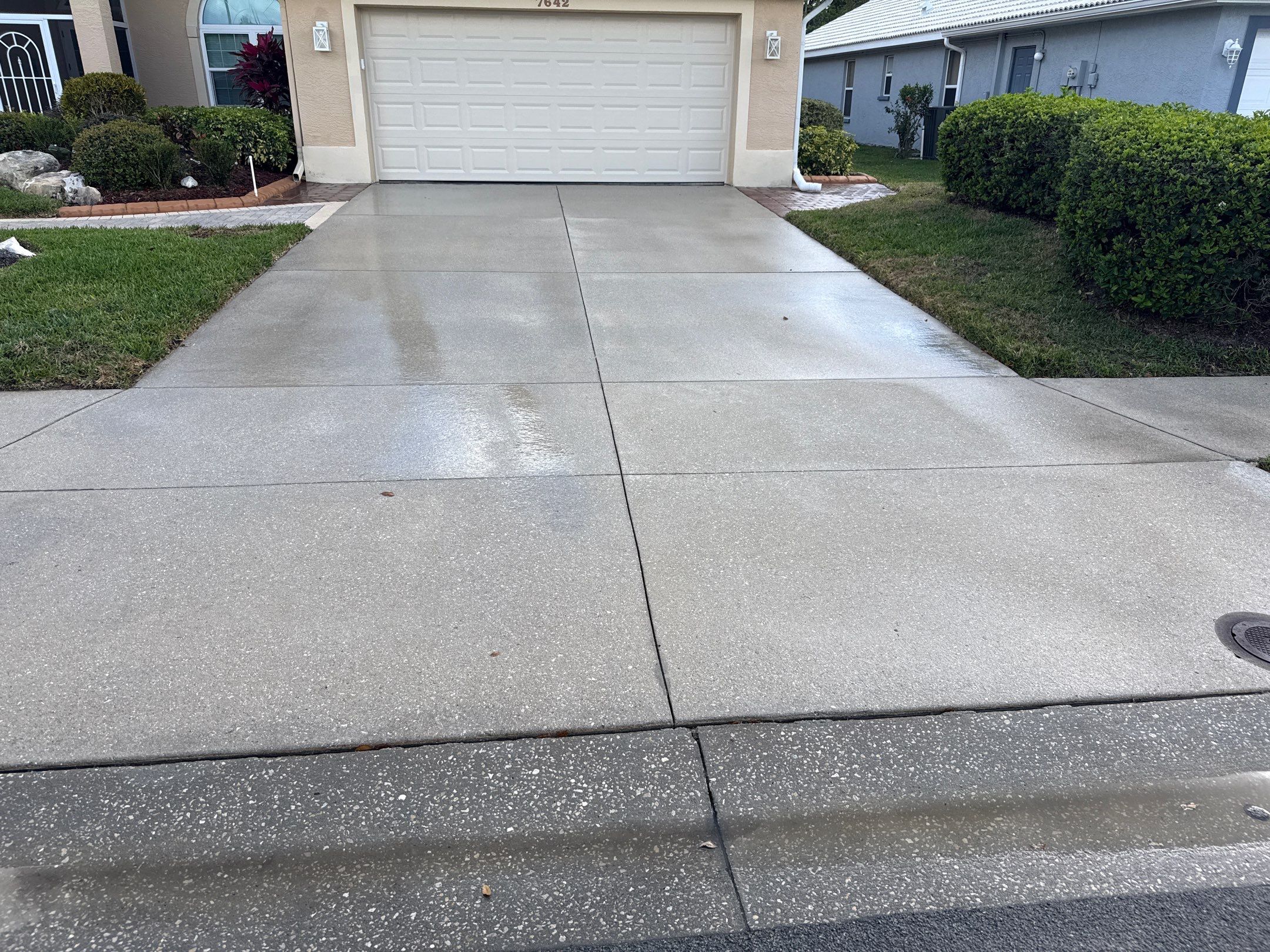 Painted Pool Deck, Pool Cage & Exterior Surface Cleaning in Creekwood – Bradenton, FL by Sunshine AquaWash