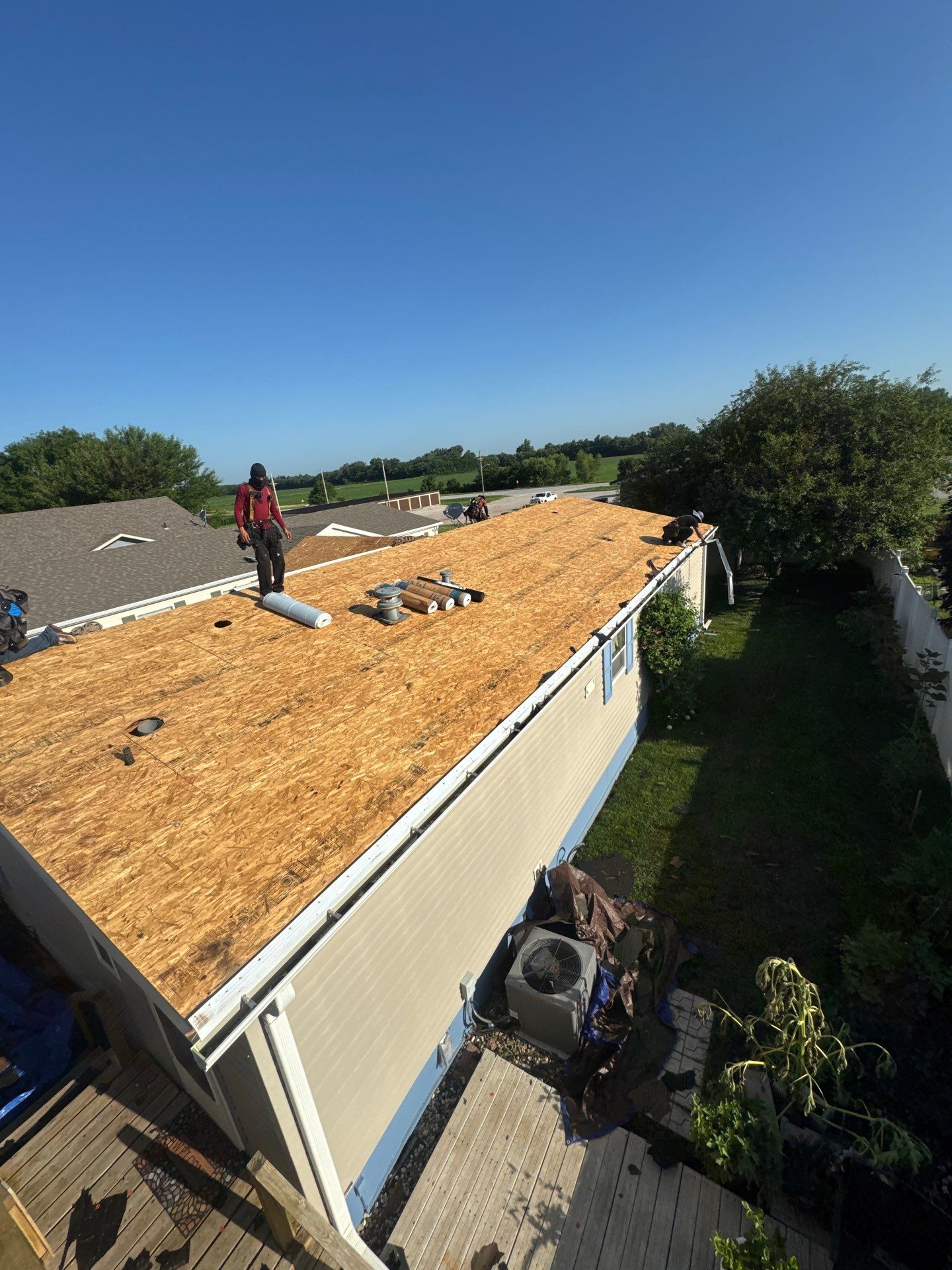 Owens Corning Roofing & Siding Repair – Desert Rose Project in Nickerson by Crows Roofing LLC