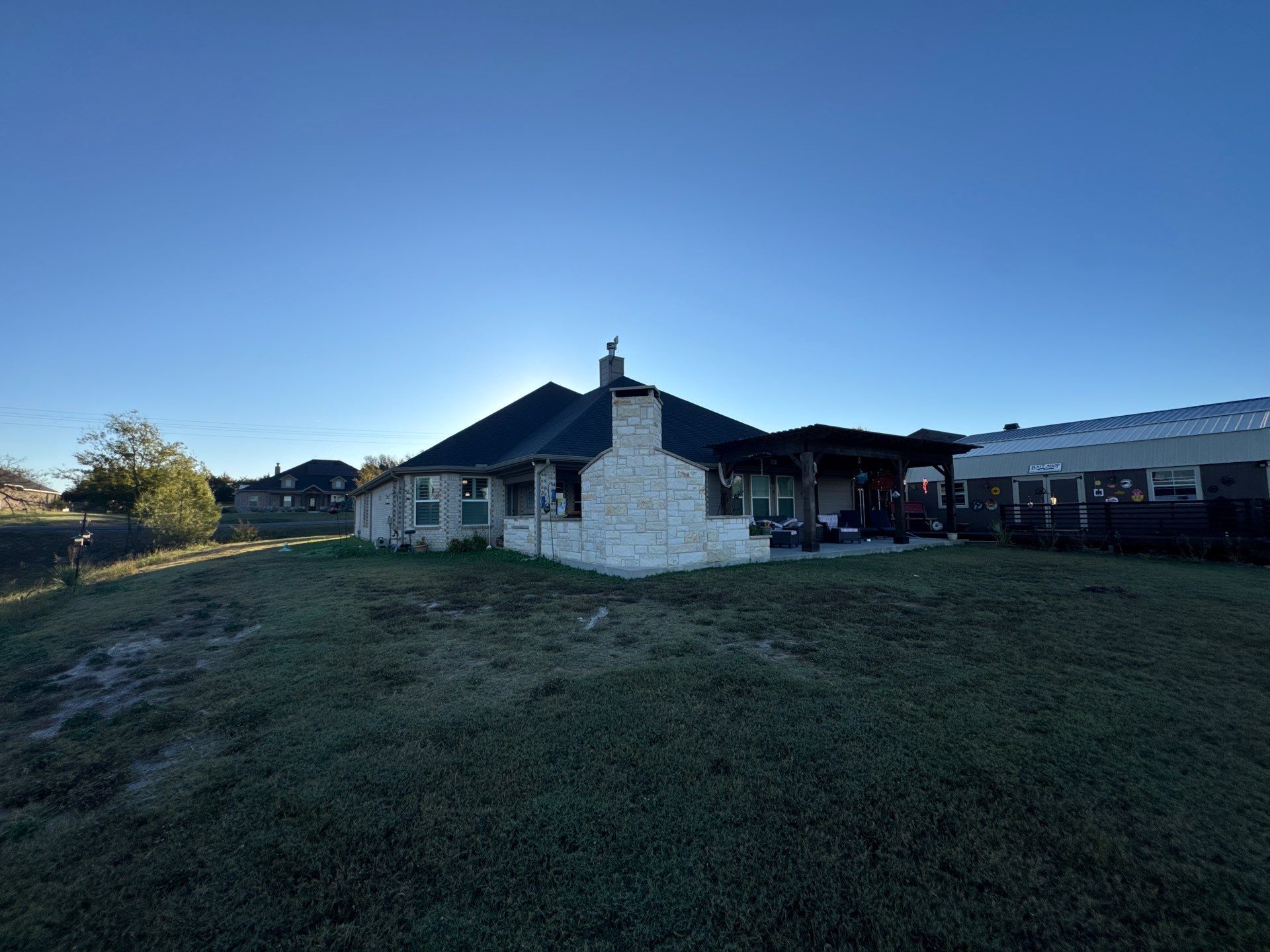 Large Classical Pool and Spa by Pinnacle Pools and Spas - DFW