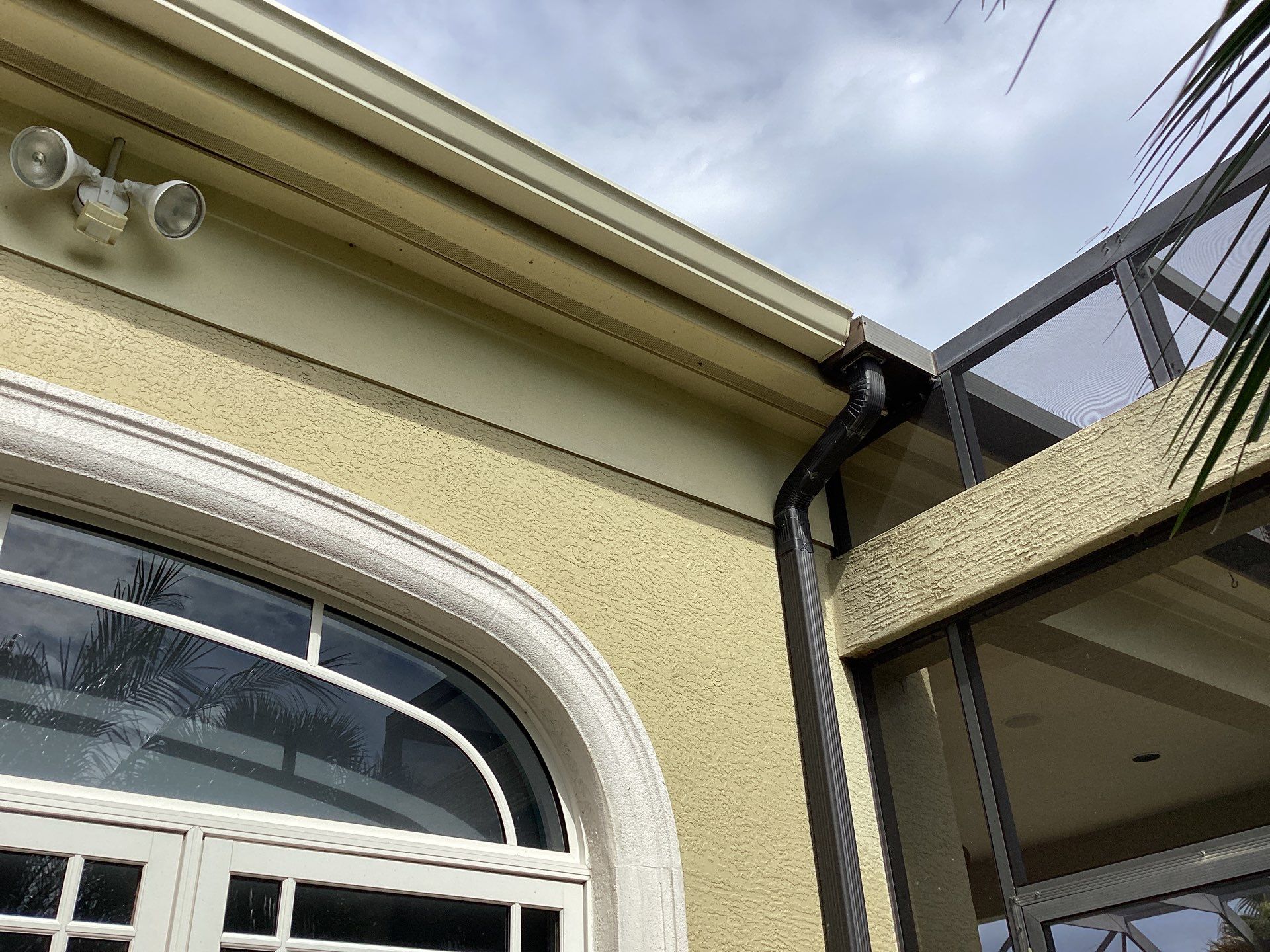 Gutter Project 7 inch seamless gutters using Cameo Gutters in Sarasota FL by Gutter Professors