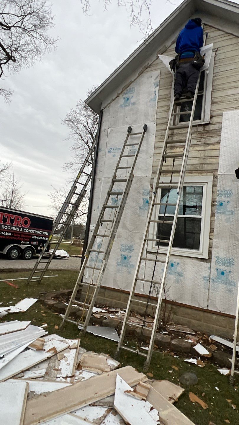 Residential fascia replacement using Exterior Portfolio 4.5 DL - Peppercorn by Nitro Roofing and Construction