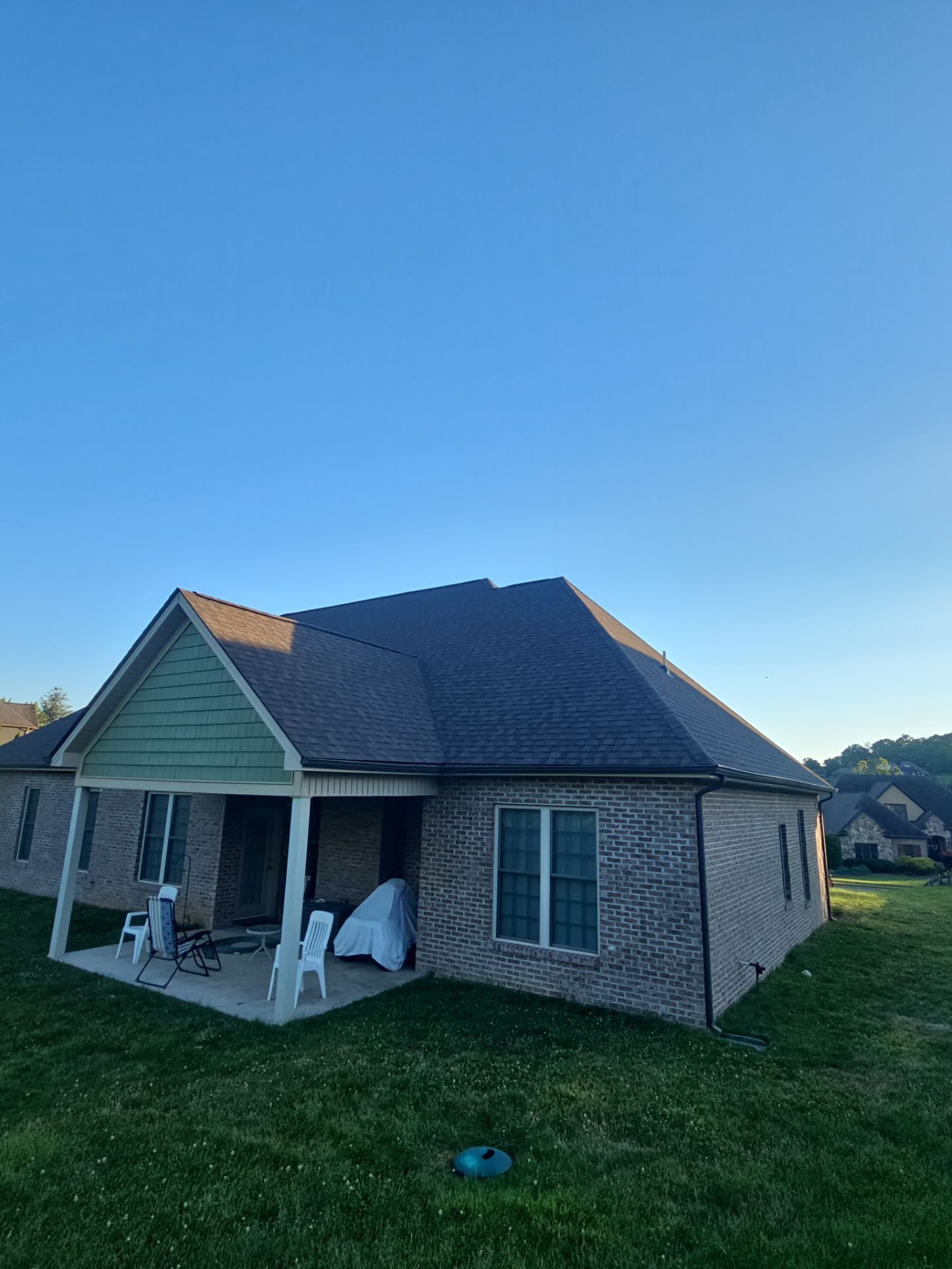 Dye Residence by Omnia Roofing