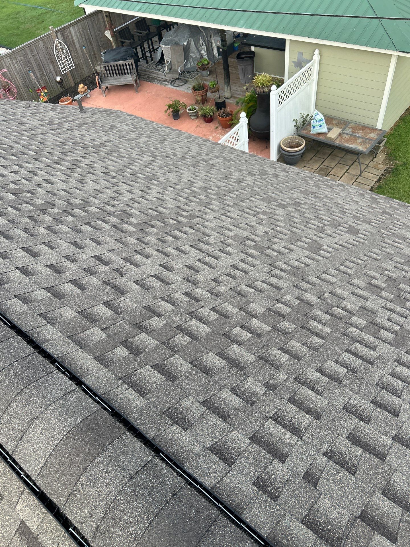 GAF HDZ - Weathered Wood by Elite Roofing LLC