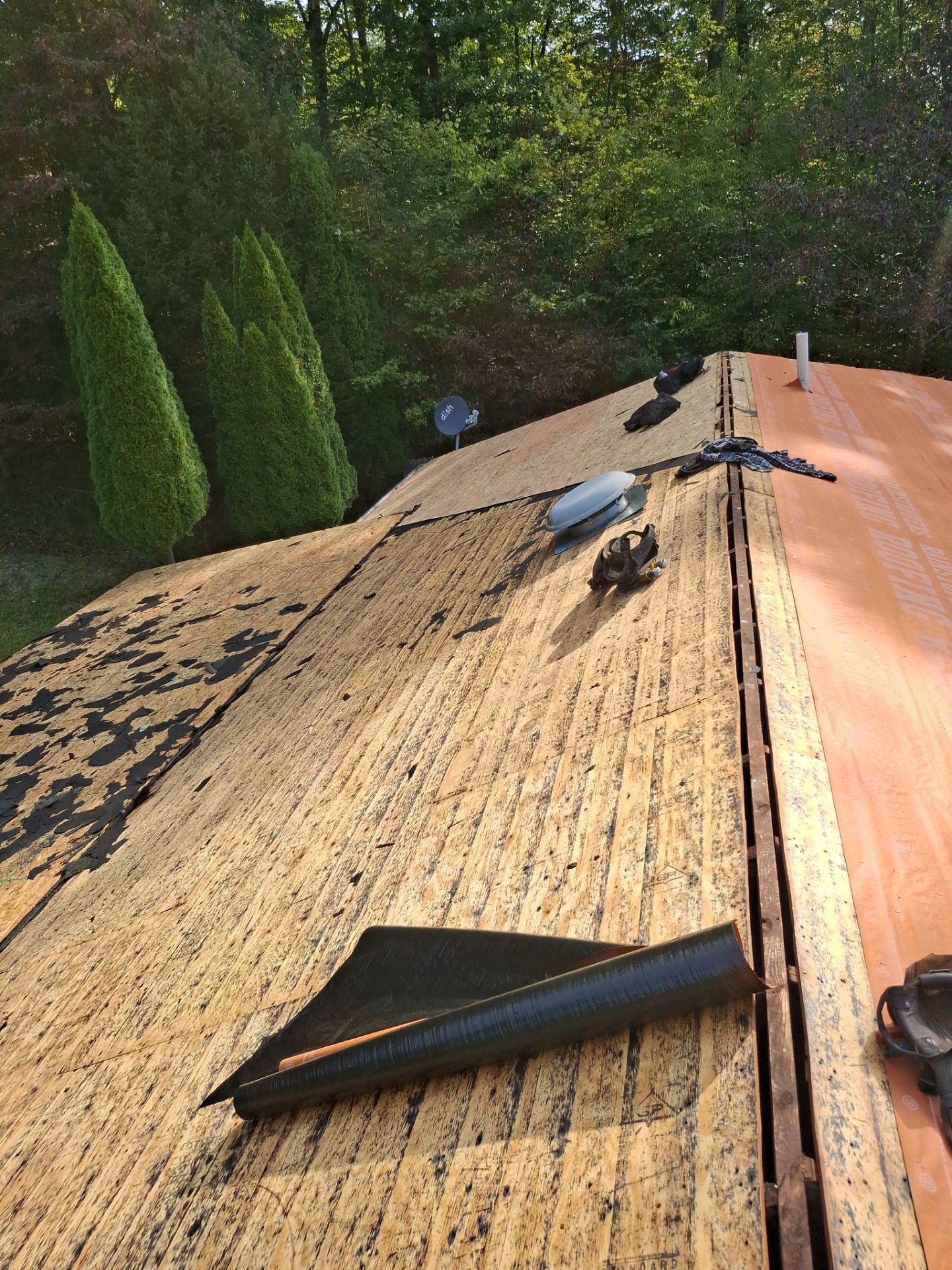 Residential Roofing Installation using GAF Timberline HDZ Charcoal by Rainstoppers Roofing