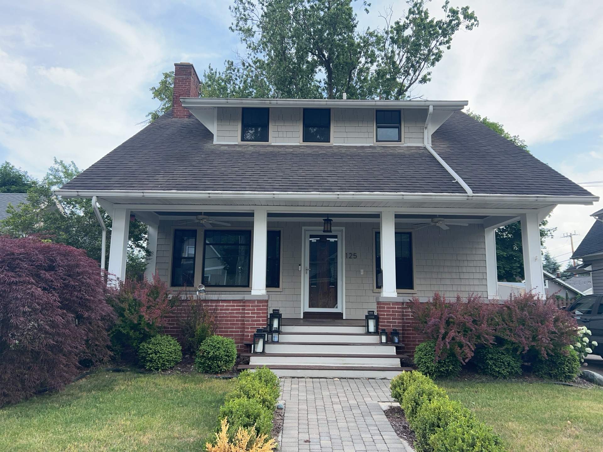 Siding Replacement using Alside Charter Oak D4.5" Deep Moss by 180 Contractors