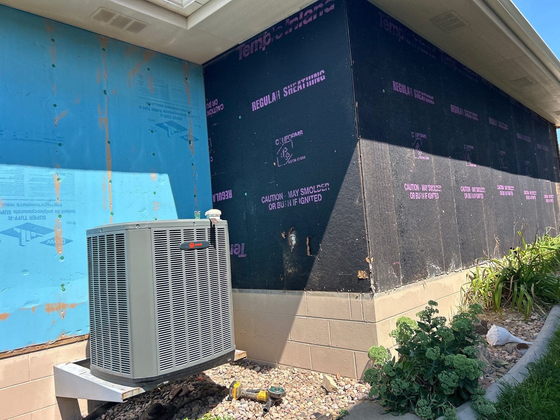 James Hardie Siding Replacement and Exterior Painting in Bellevue by Carps Complete Exteriors