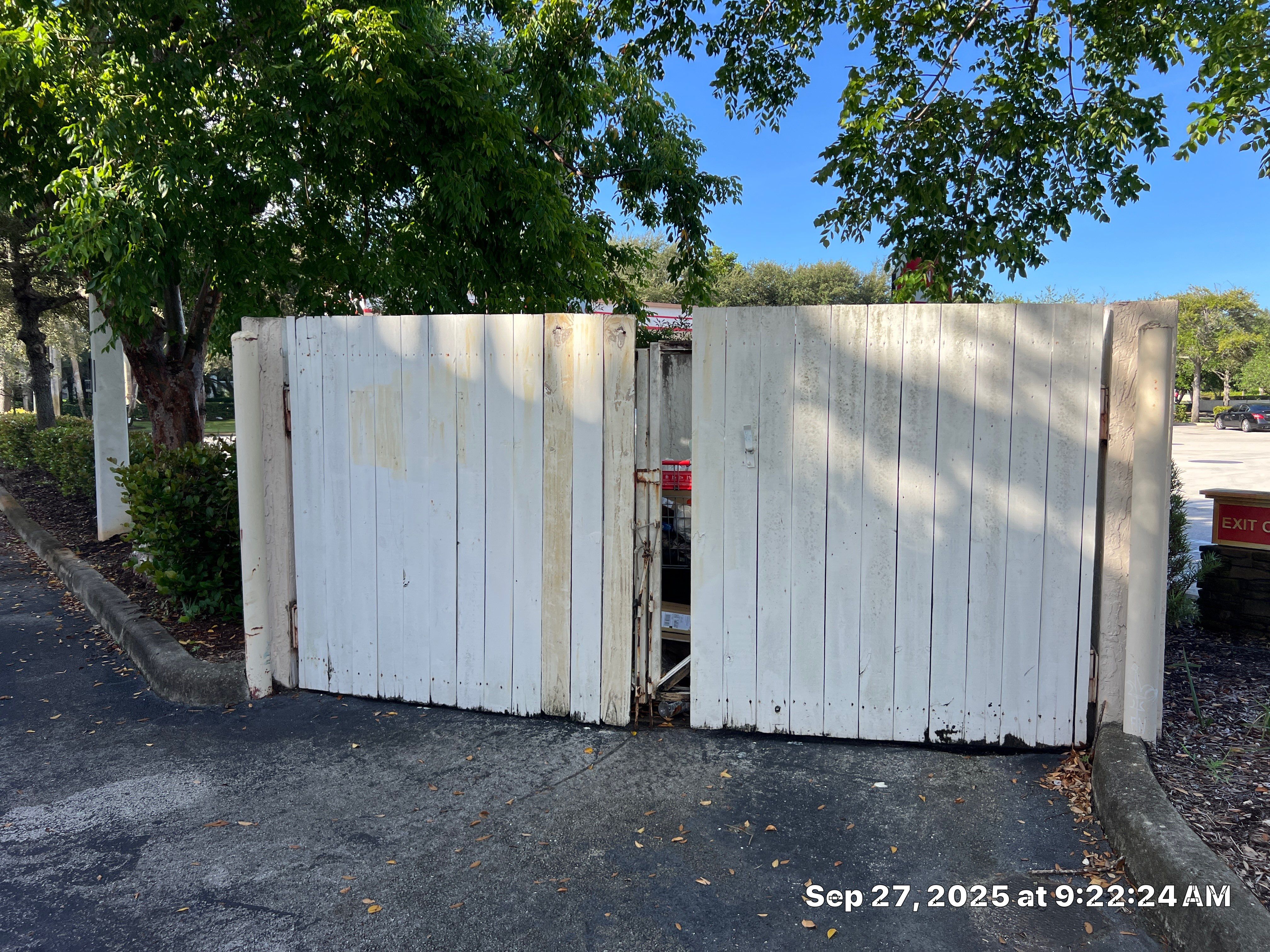 Pressure Washing Commercial Parkland by BKB Pressure Cleaning LLC