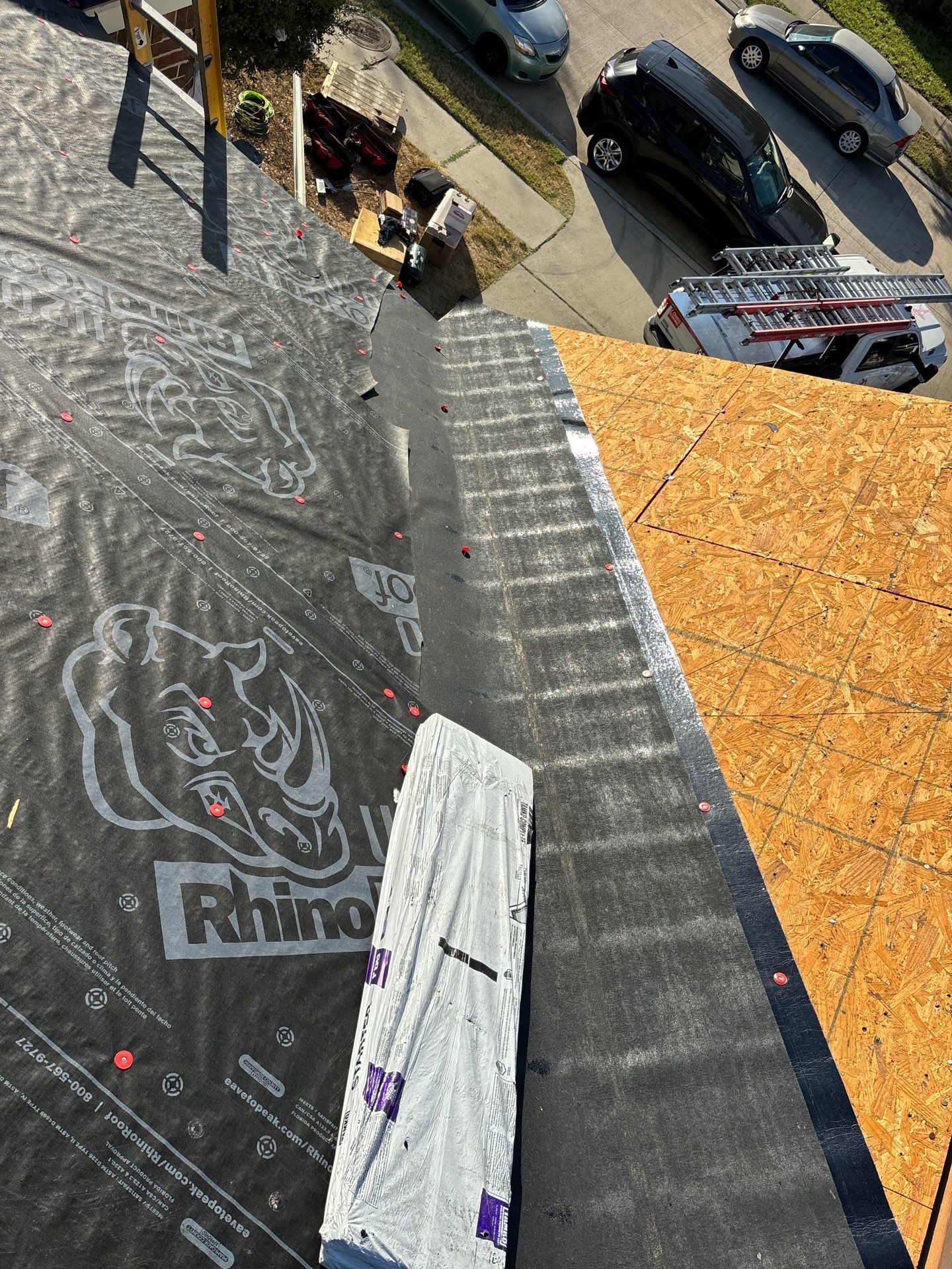 Residential Roofing Installation using Owen's Corning Duration (Lifetime) Shingles by Roof Repair Company