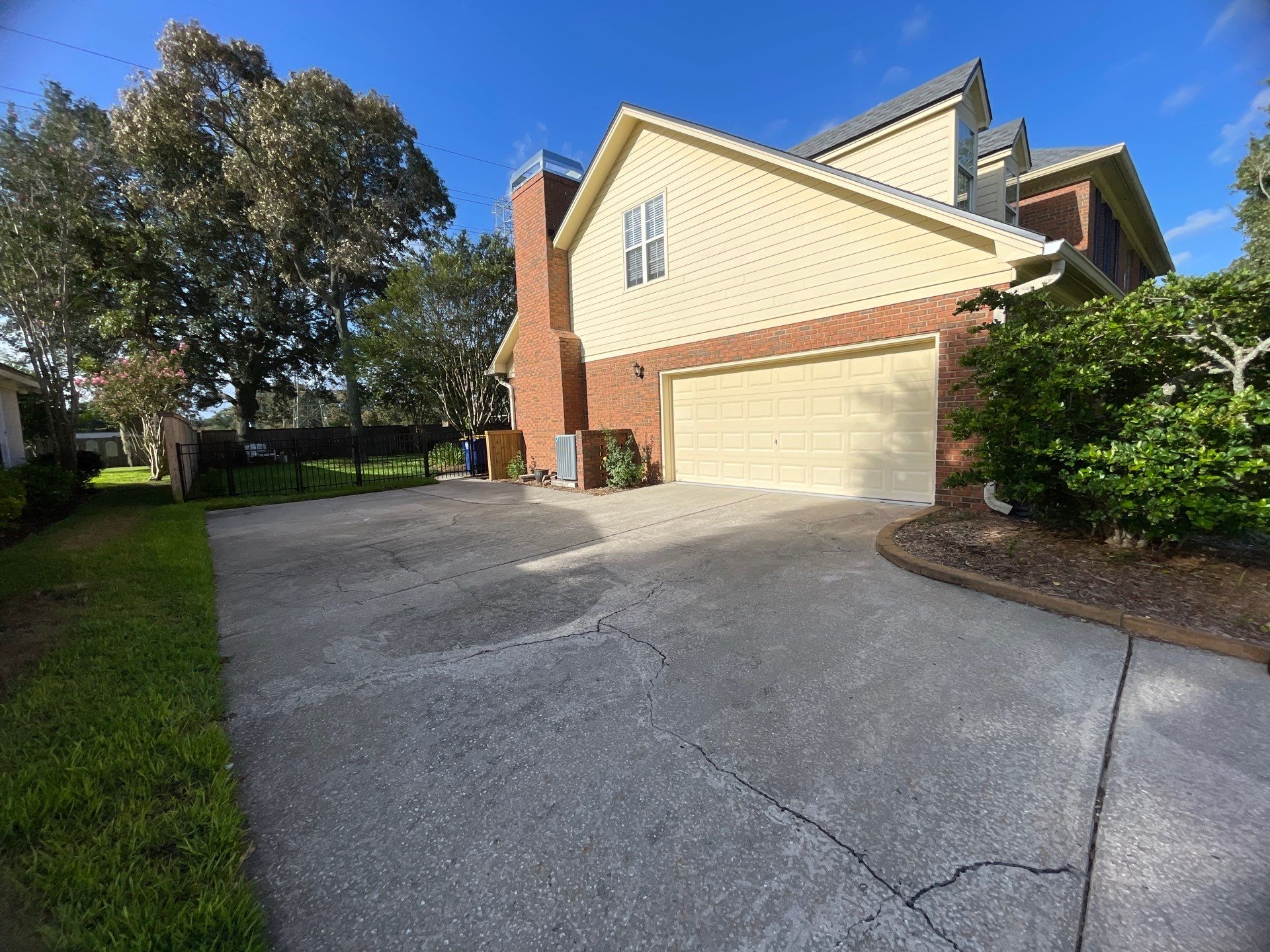 Driveway Replacement ON A HILL in Jacksonville, Florida by Burlington Concrete & Asphalt Inc