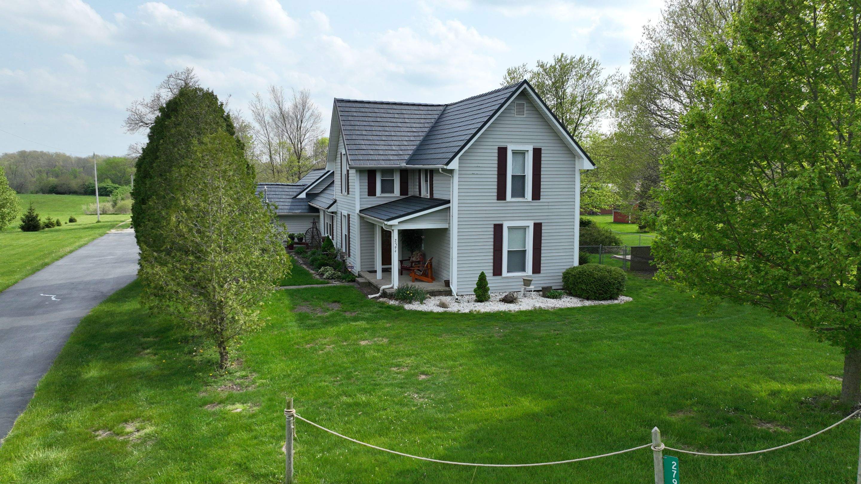 Residential Roofing Installation using Vic West Nothridge Slate by 4Ever Metal Roofing