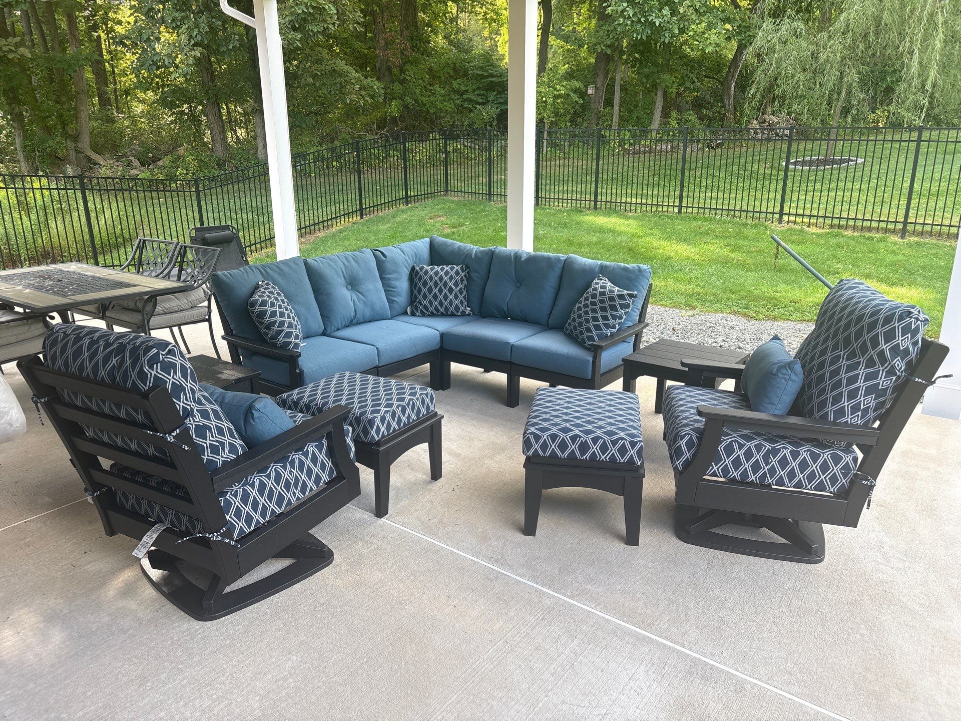 Polywood & Paradise Outdoor Furniture by Bowman's Stove & Patio