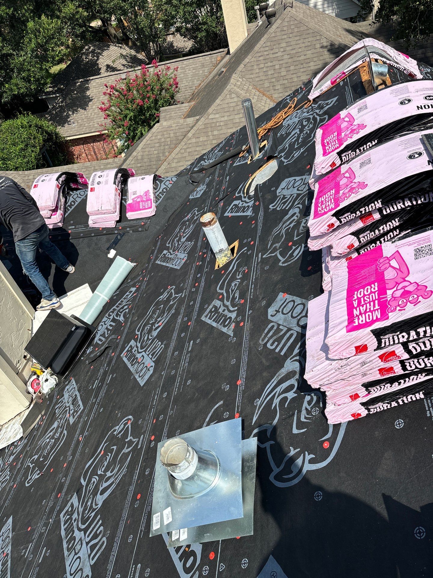 Residential Roofing Installation using Owen's Corning Duration (Lifetime) Shingles by Roof Repair Company