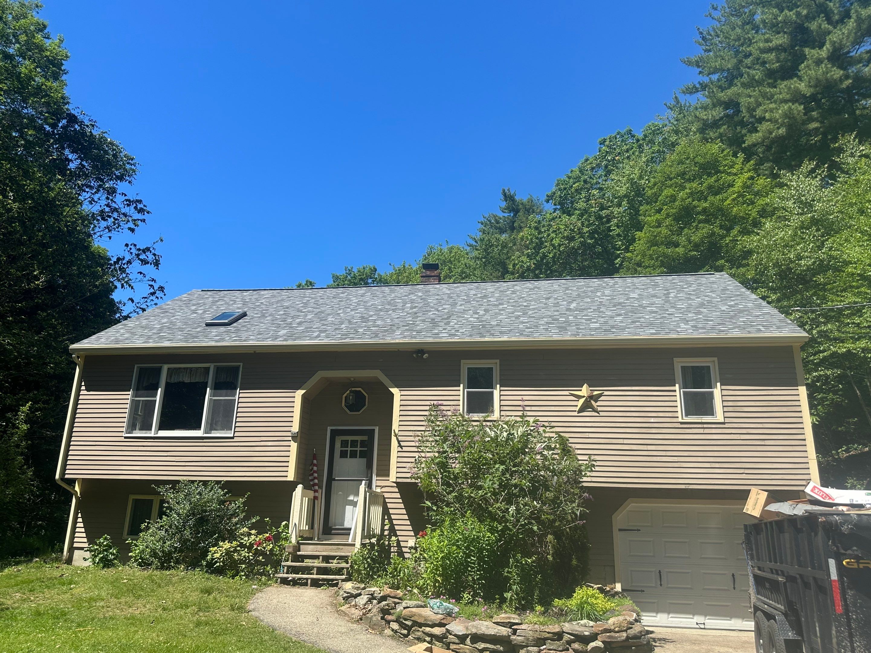 Deerfield, NH Residential Roof Replacement by Tall pine roofing