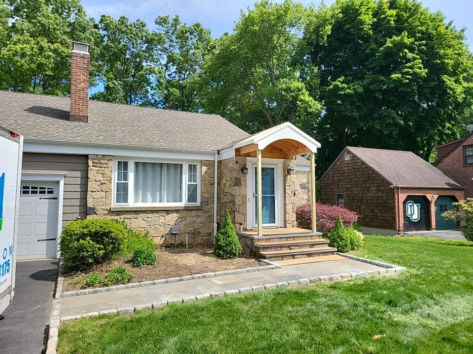 Azek Installation and rails  by A Plus Exterior