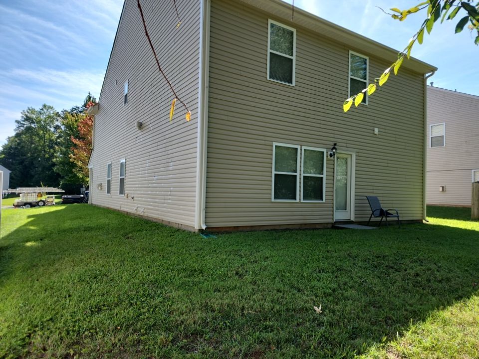 House Wash using cleaner by Power Wash Masters LLC