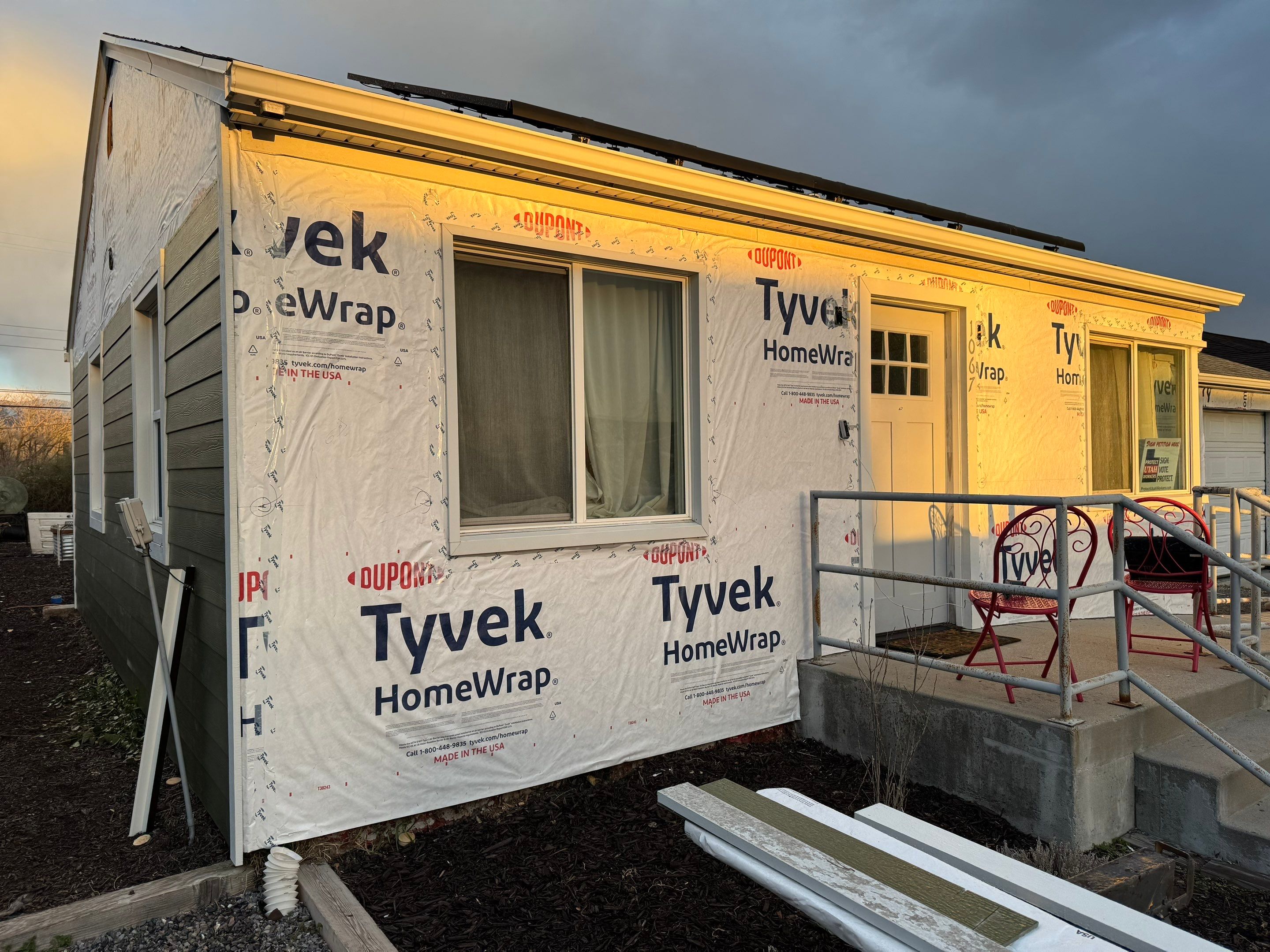 Salt Lake Area | Hardie Multi-Texture Upgrade | Arctic White Trim by Ideal Siding Utah