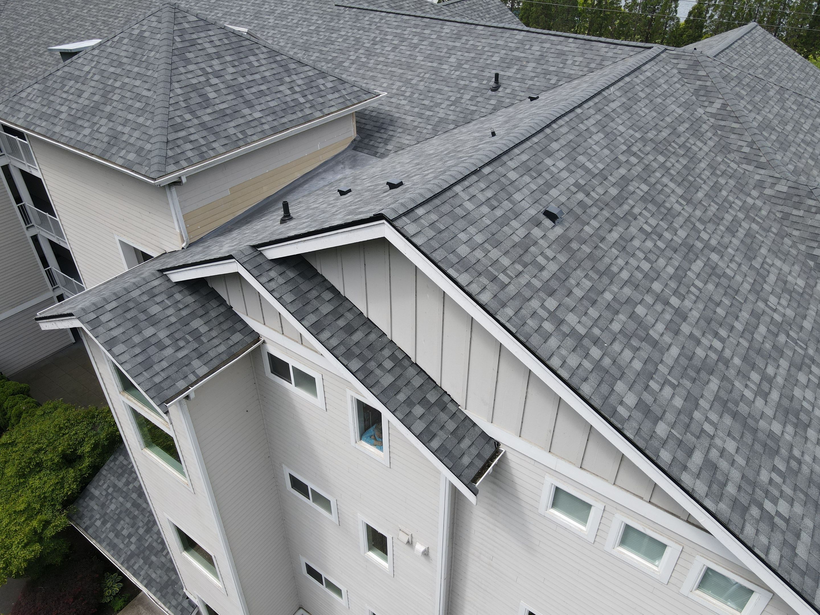 Condo complex on Lake Washington in Newcastle, WA needed a new roof by RoofSmart