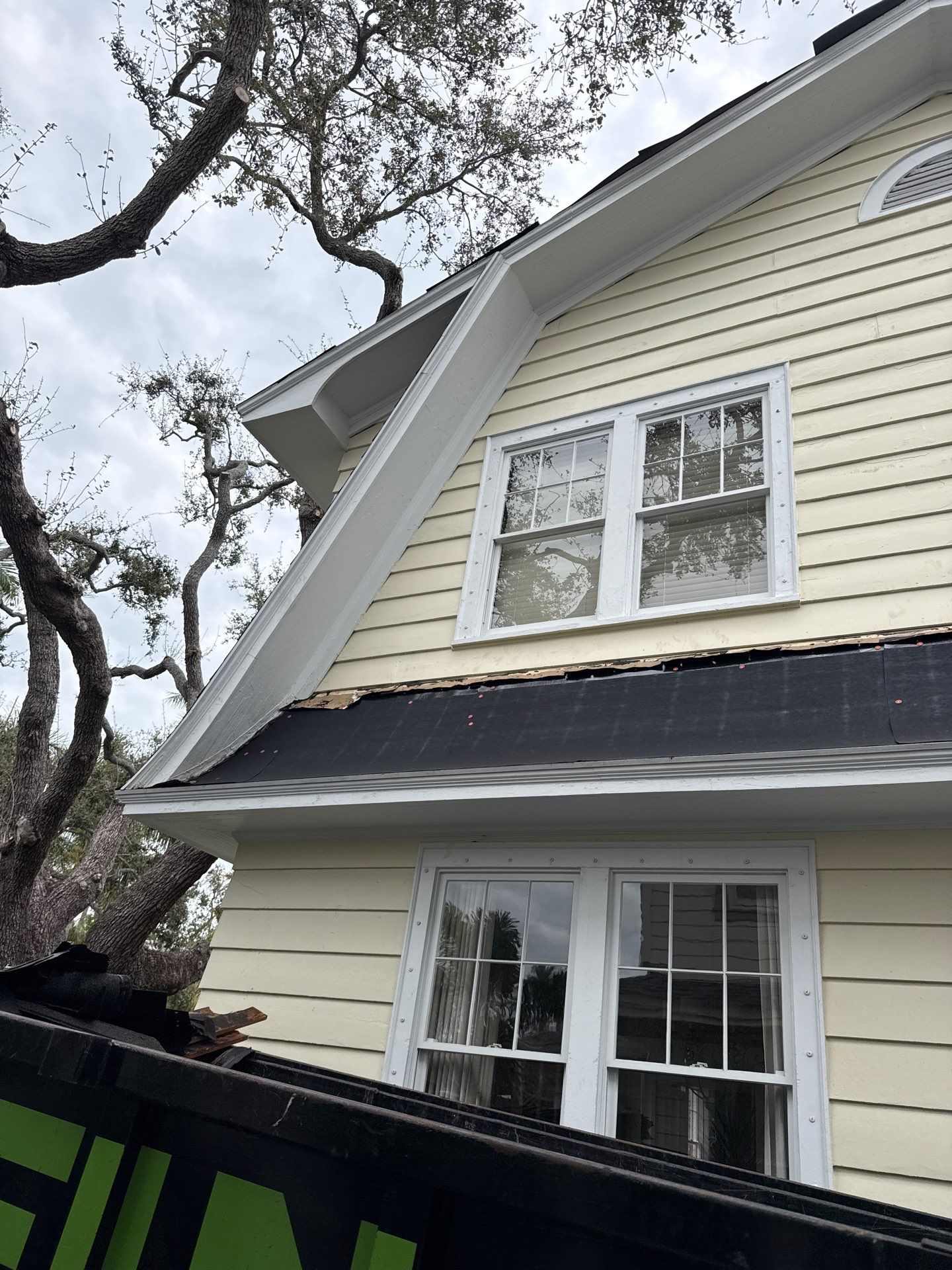 Project in St. Petersburg 33704 by Mitchell Roofing Company LLC 