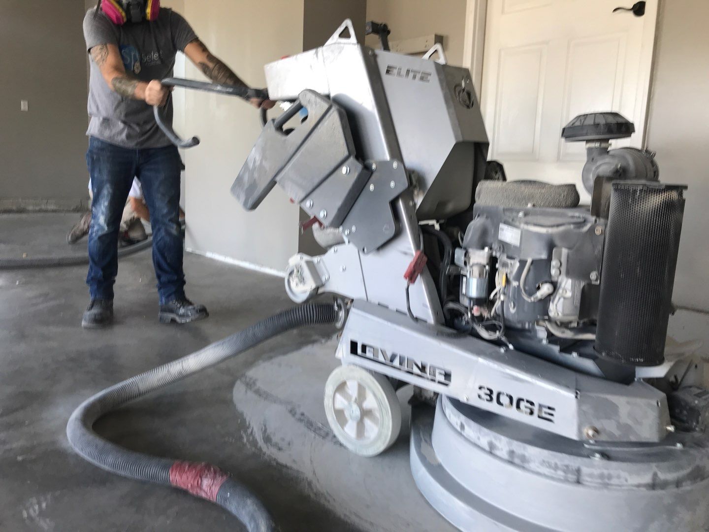 Garage using Domino  by Select Painting, Coatings & Garage Cabinets